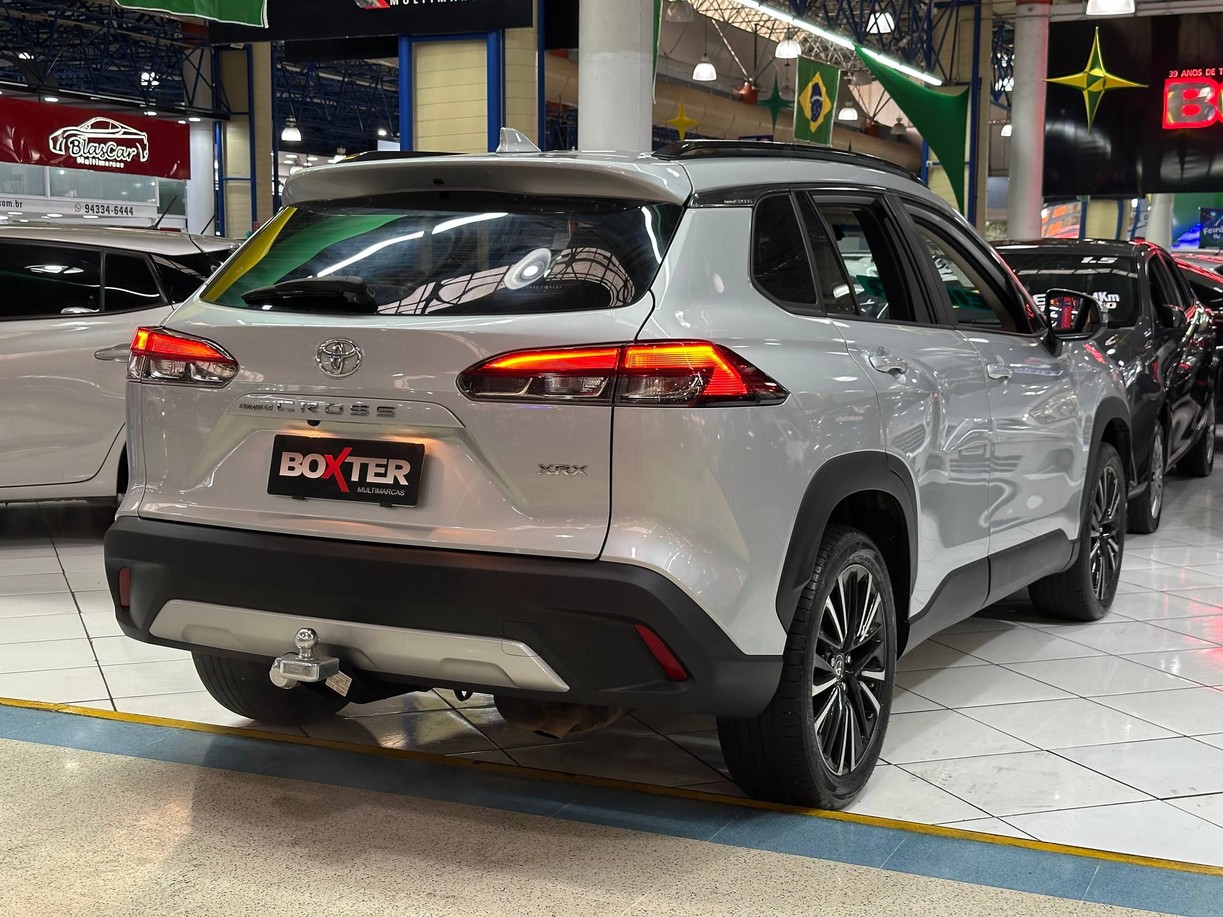 TOYOTA COROLLA CROSS