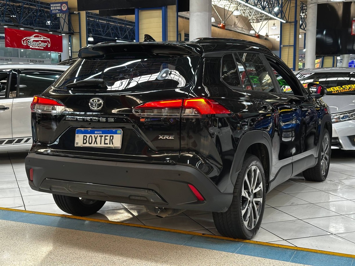 TOYOTA COROLLA CROSS