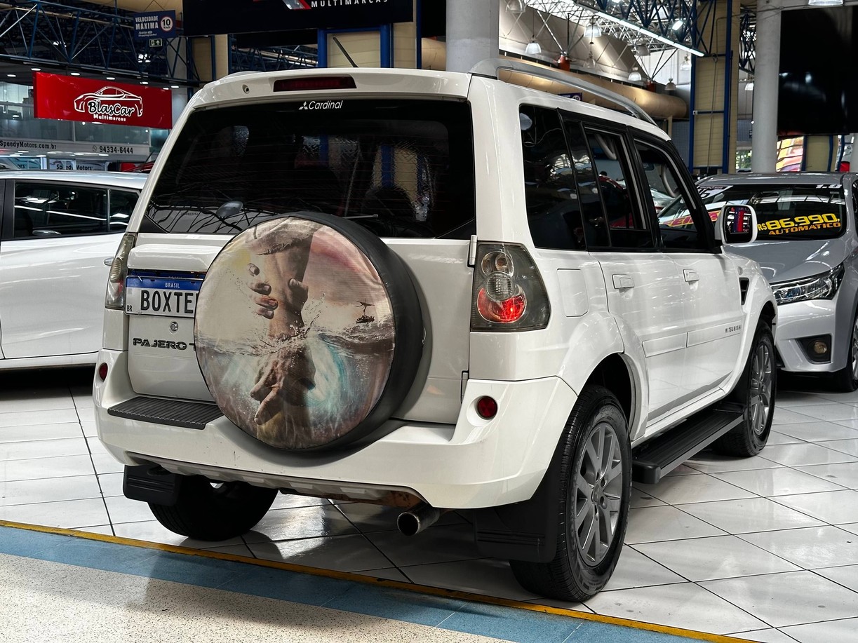 MITSUBISHI PAJERO TR4