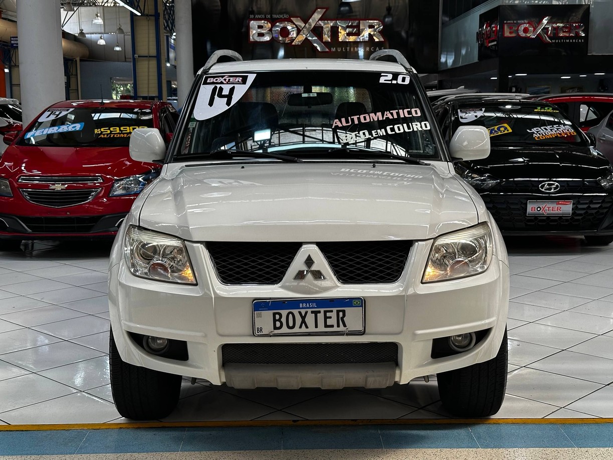 MITSUBISHI PAJERO TR4