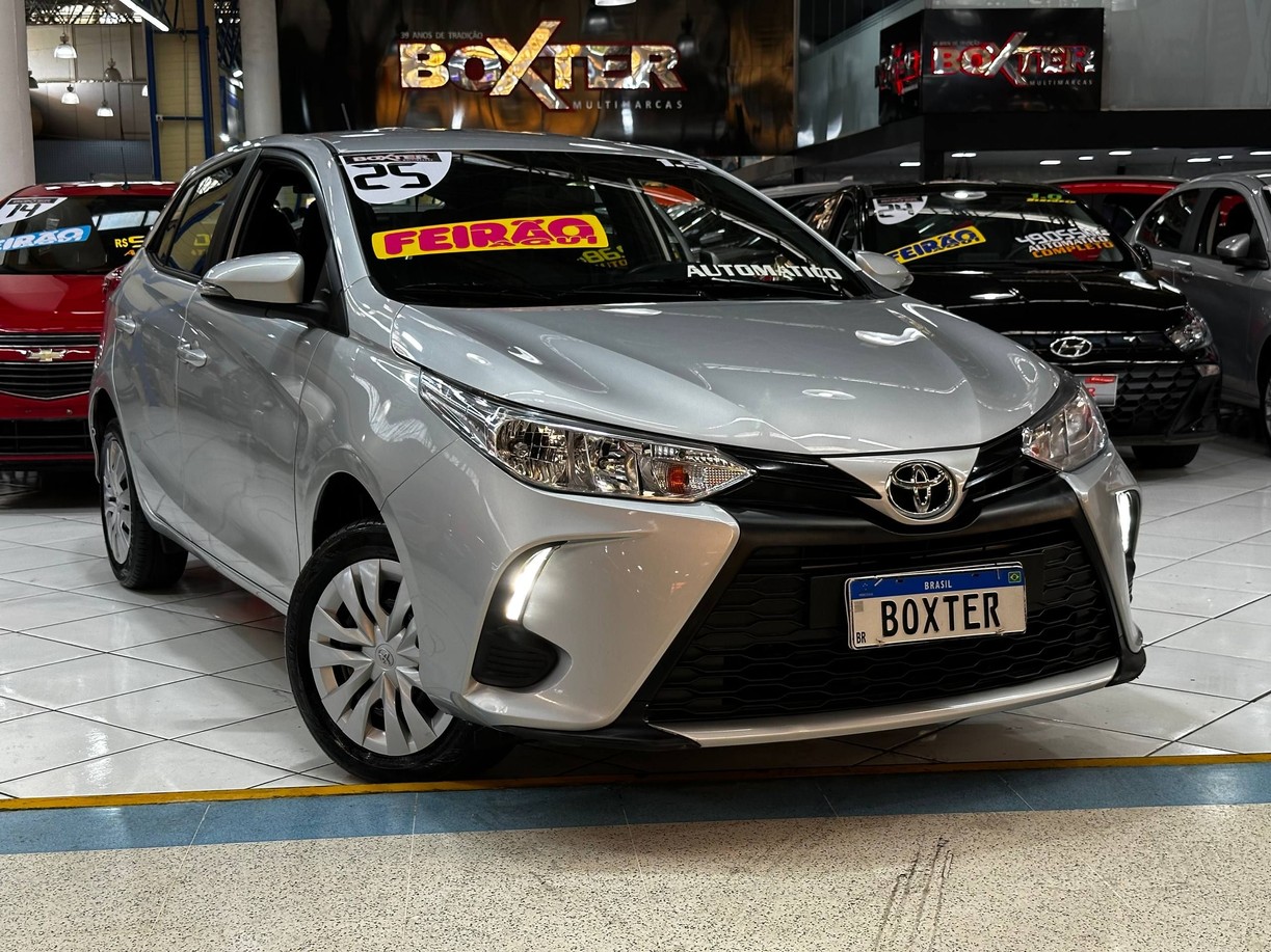 TOYOTA YARIS