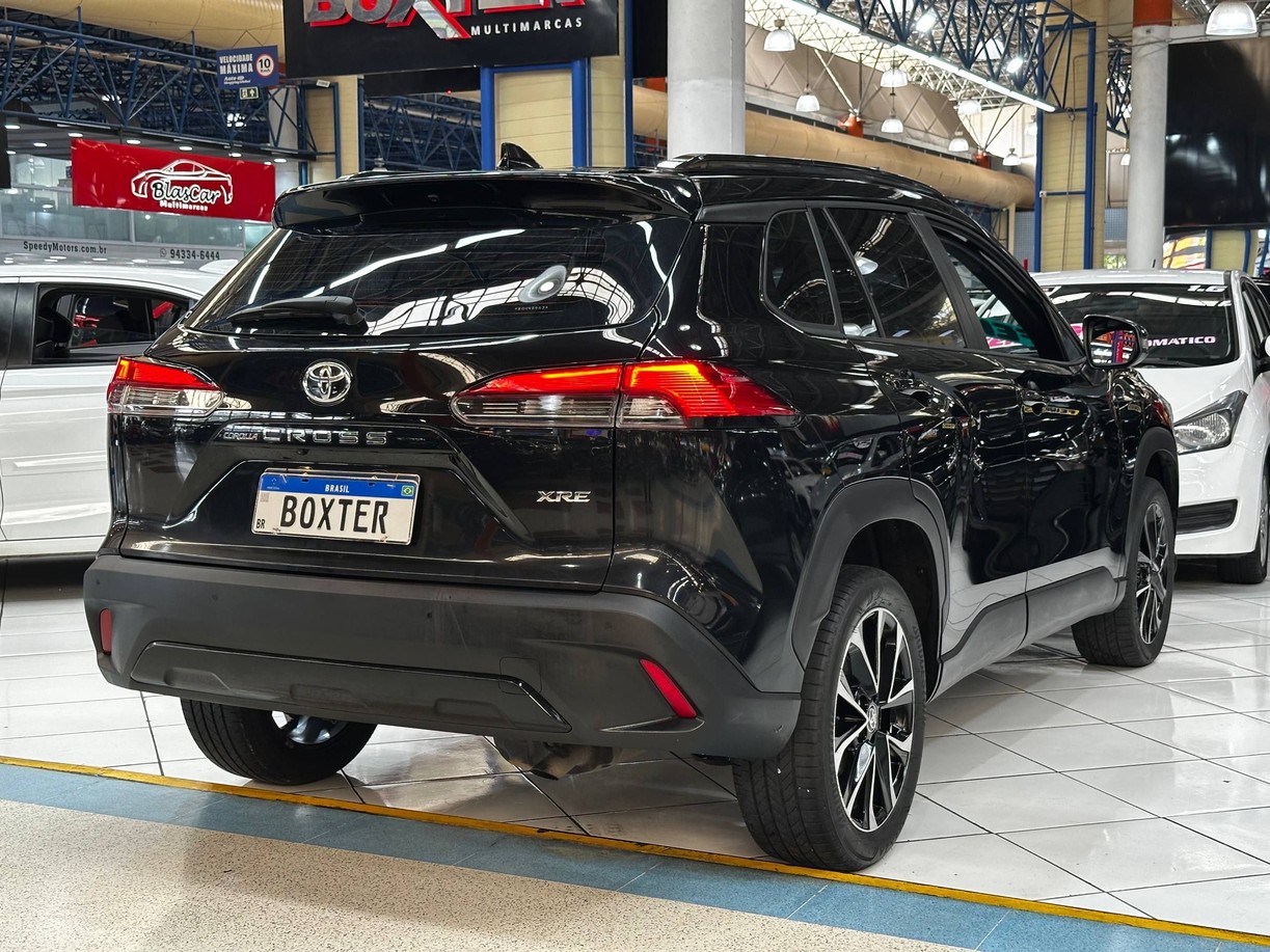 TOYOTA COROLLA CROSS