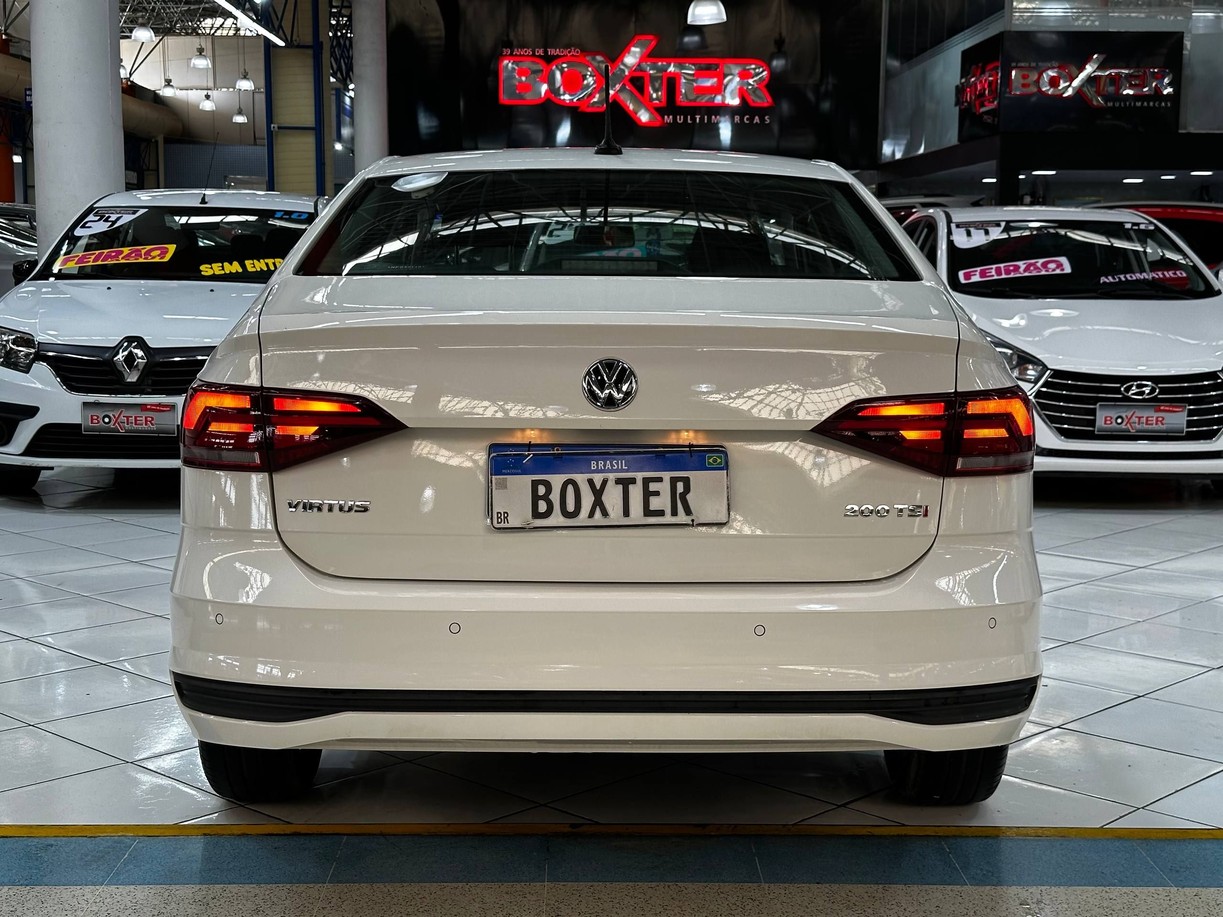 VOLKSWAGEN VIRTUS