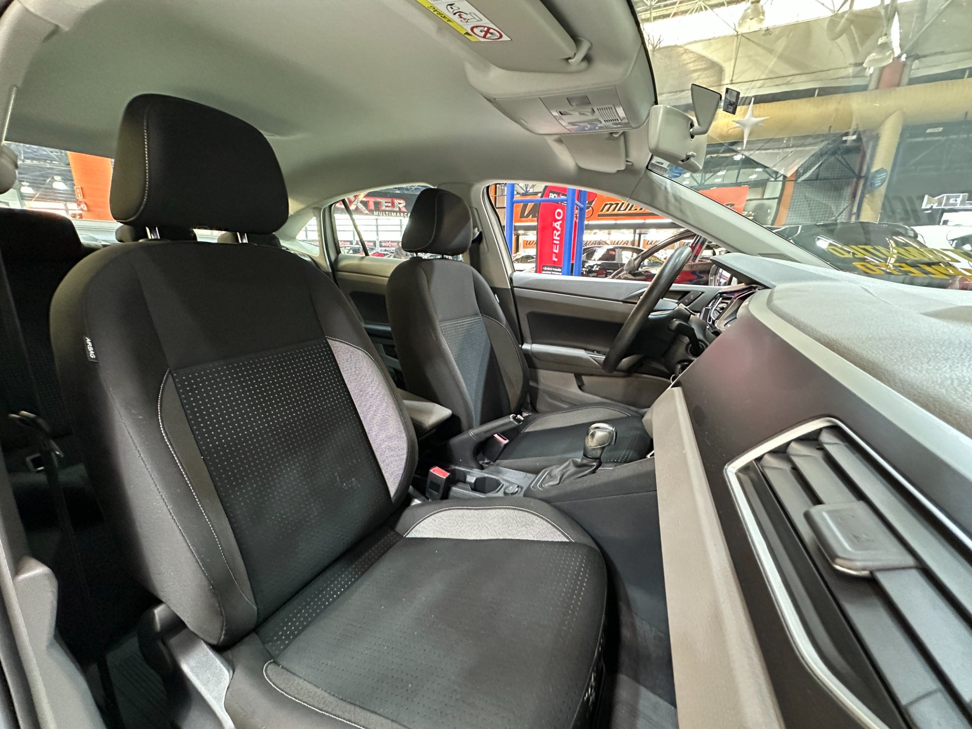 VOLKSWAGEN VIRTUS