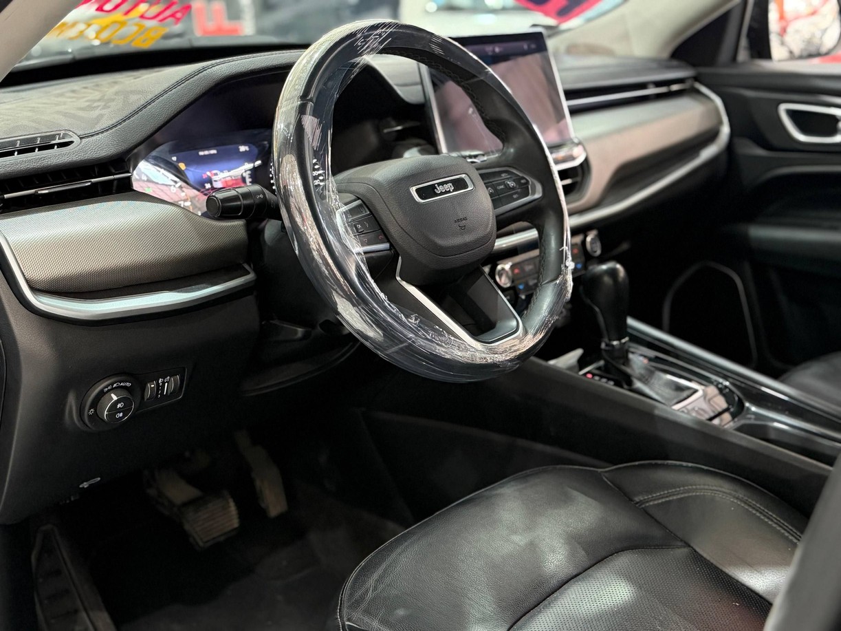 JEEP COMPASS