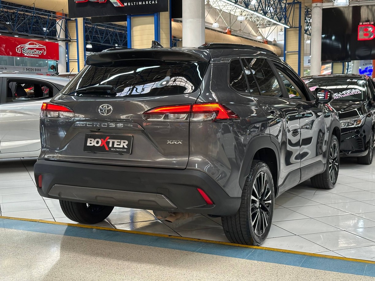 TOYOTA COROLLA CROSS