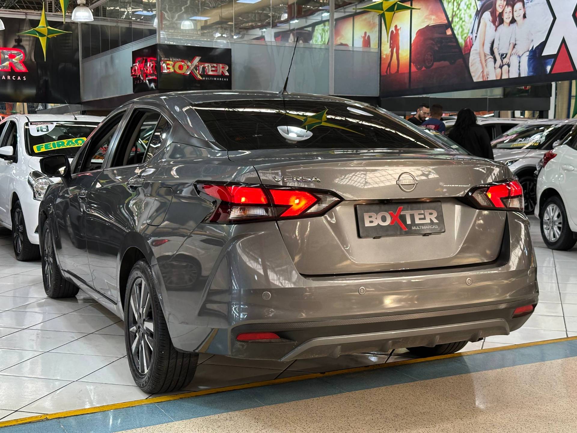 NISSAN VERSA