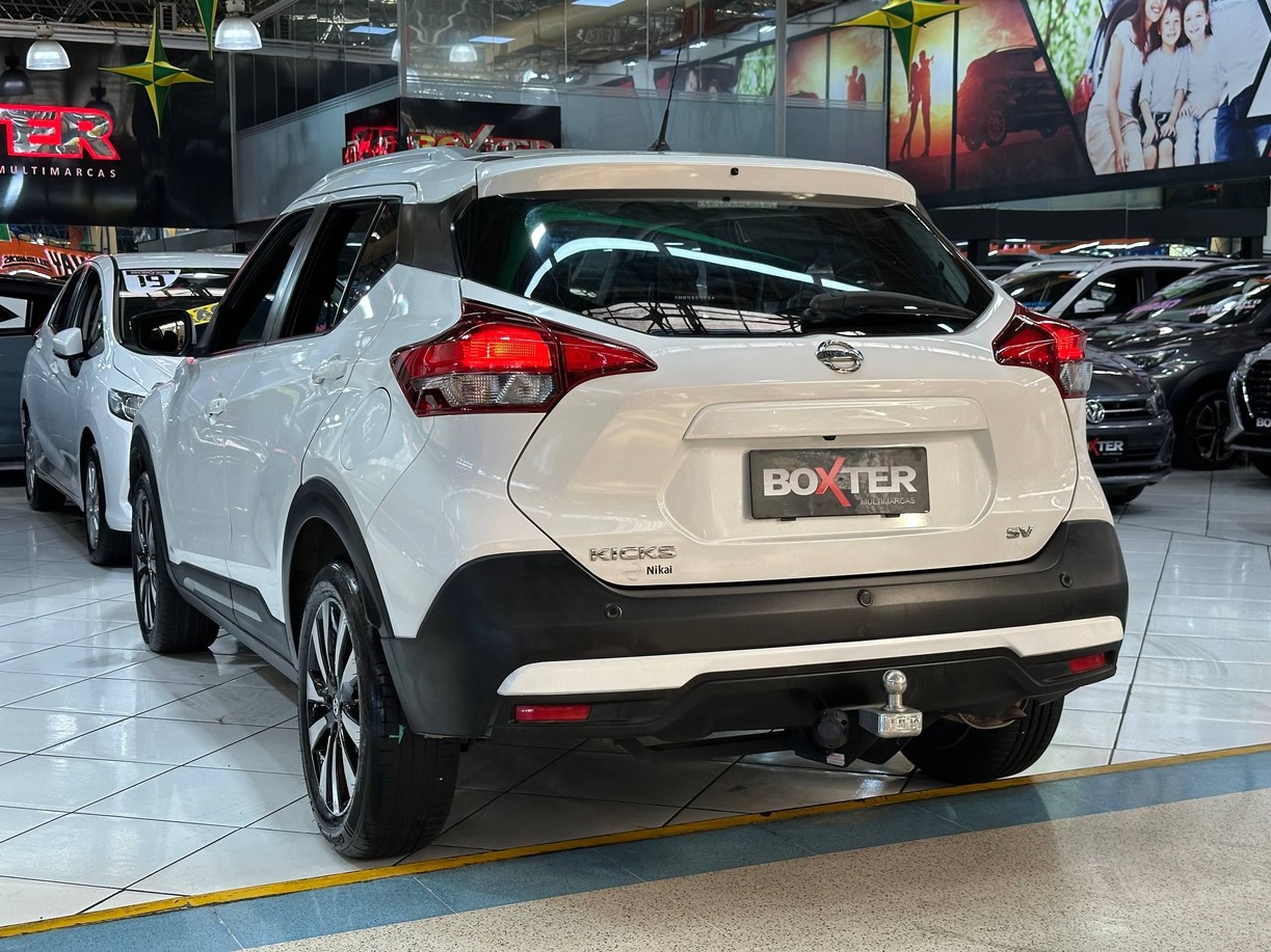 NISSAN KICKS