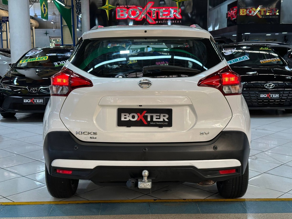 NISSAN KICKS
