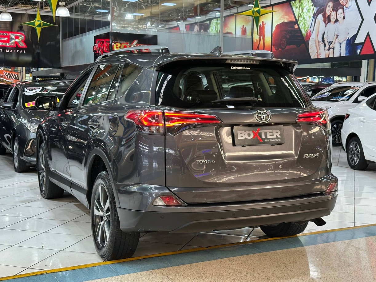 TOYOTA RAV4