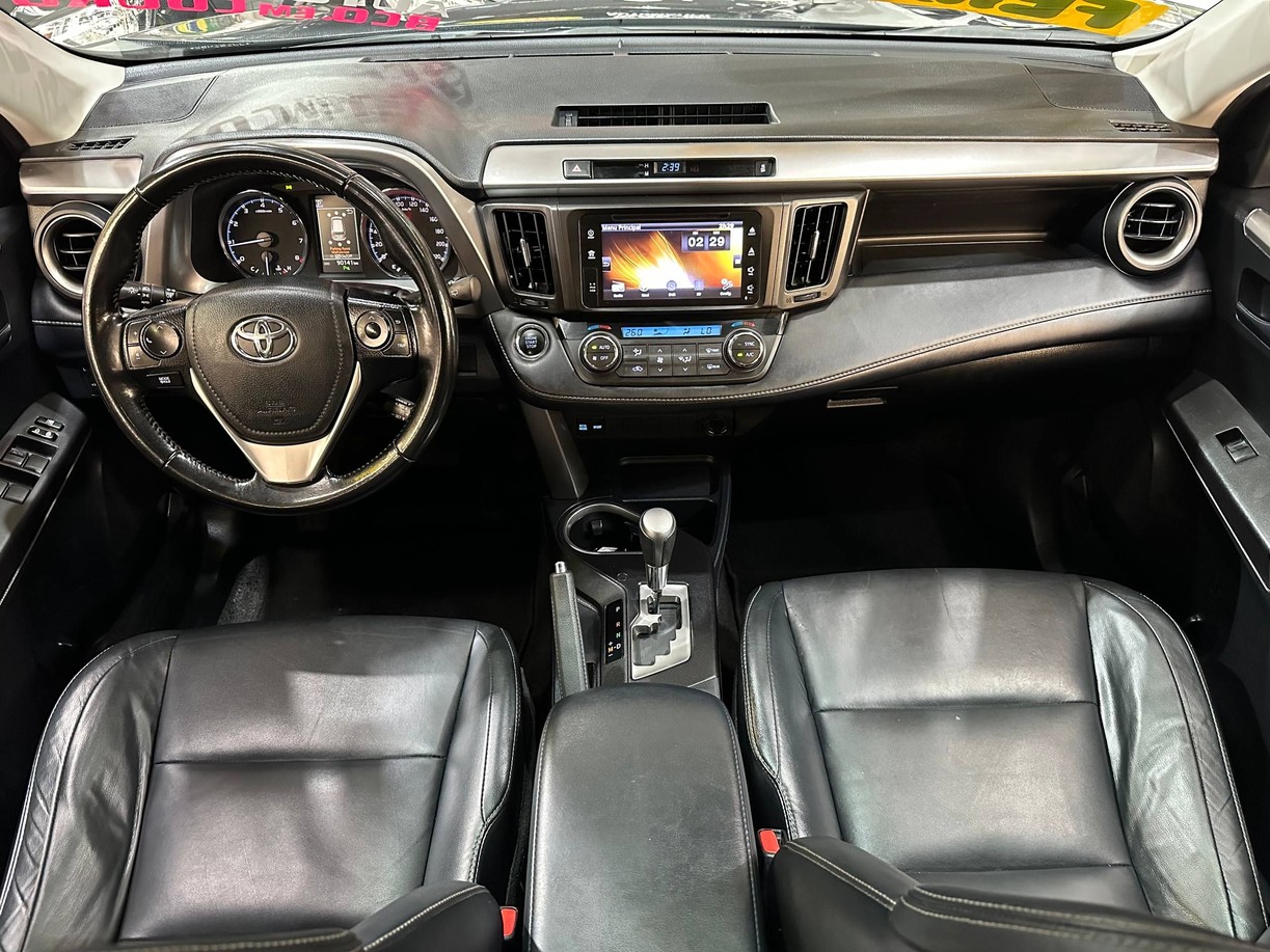 TOYOTA RAV4