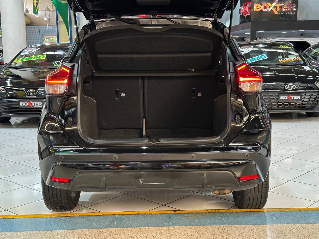 NISSAN KICKS