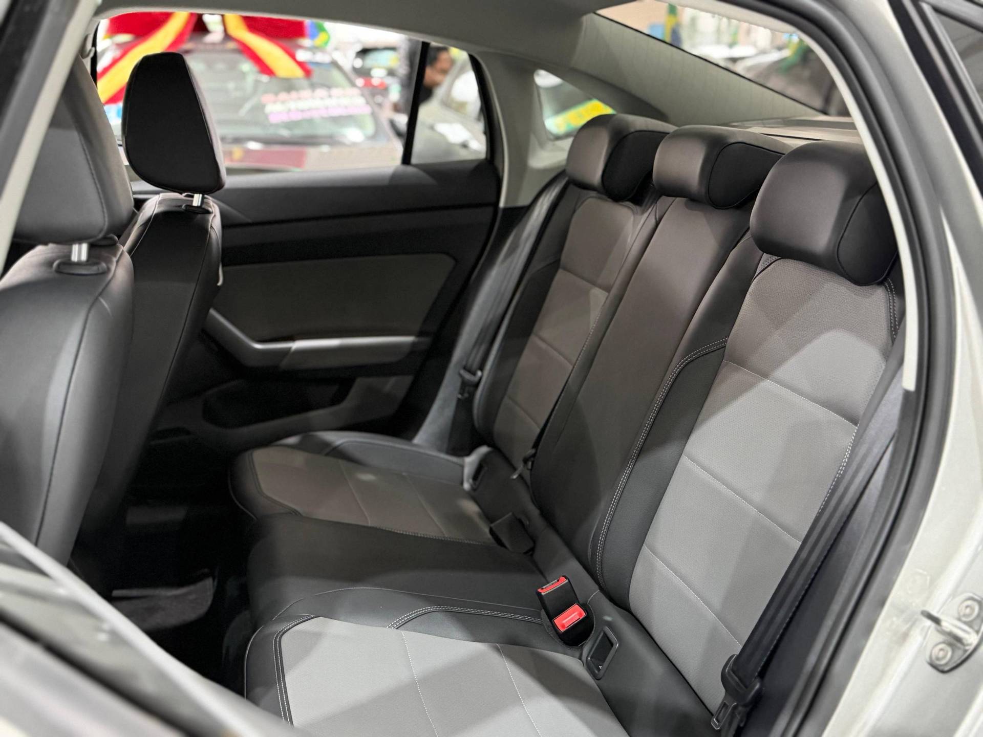 VOLKSWAGEN VIRTUS
