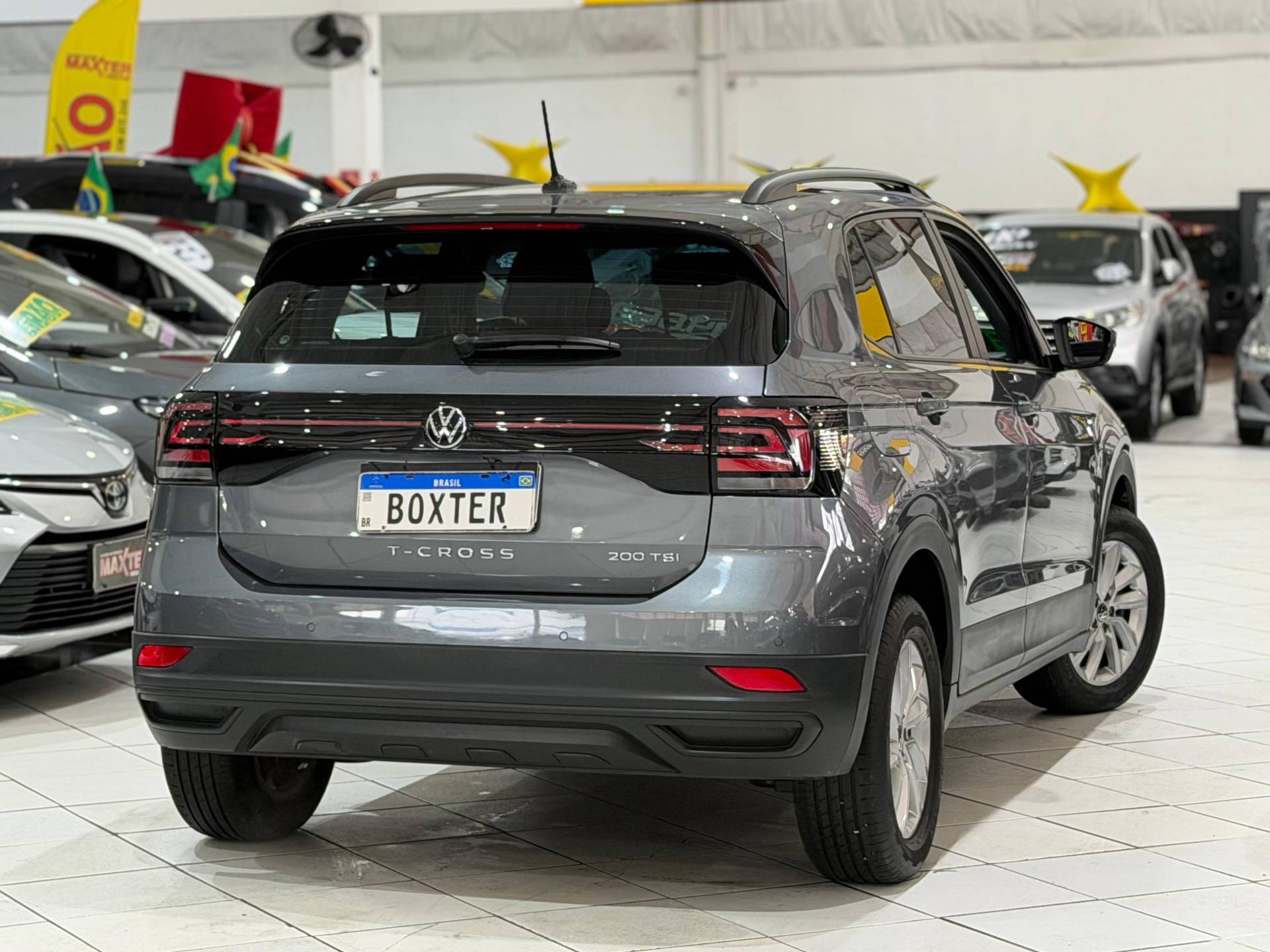 VOLKSWAGEN T-CROSS