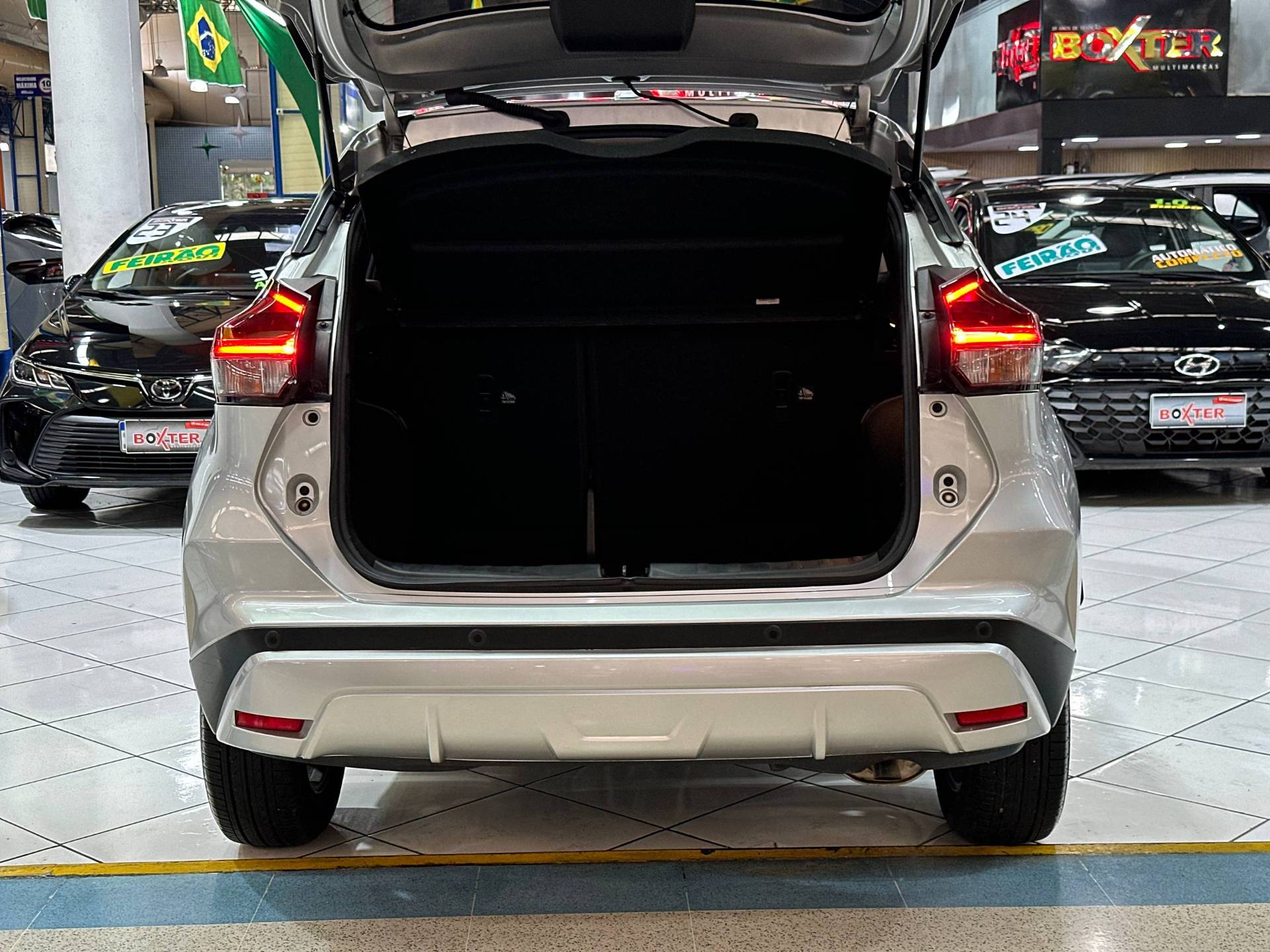 NISSAN KICKS