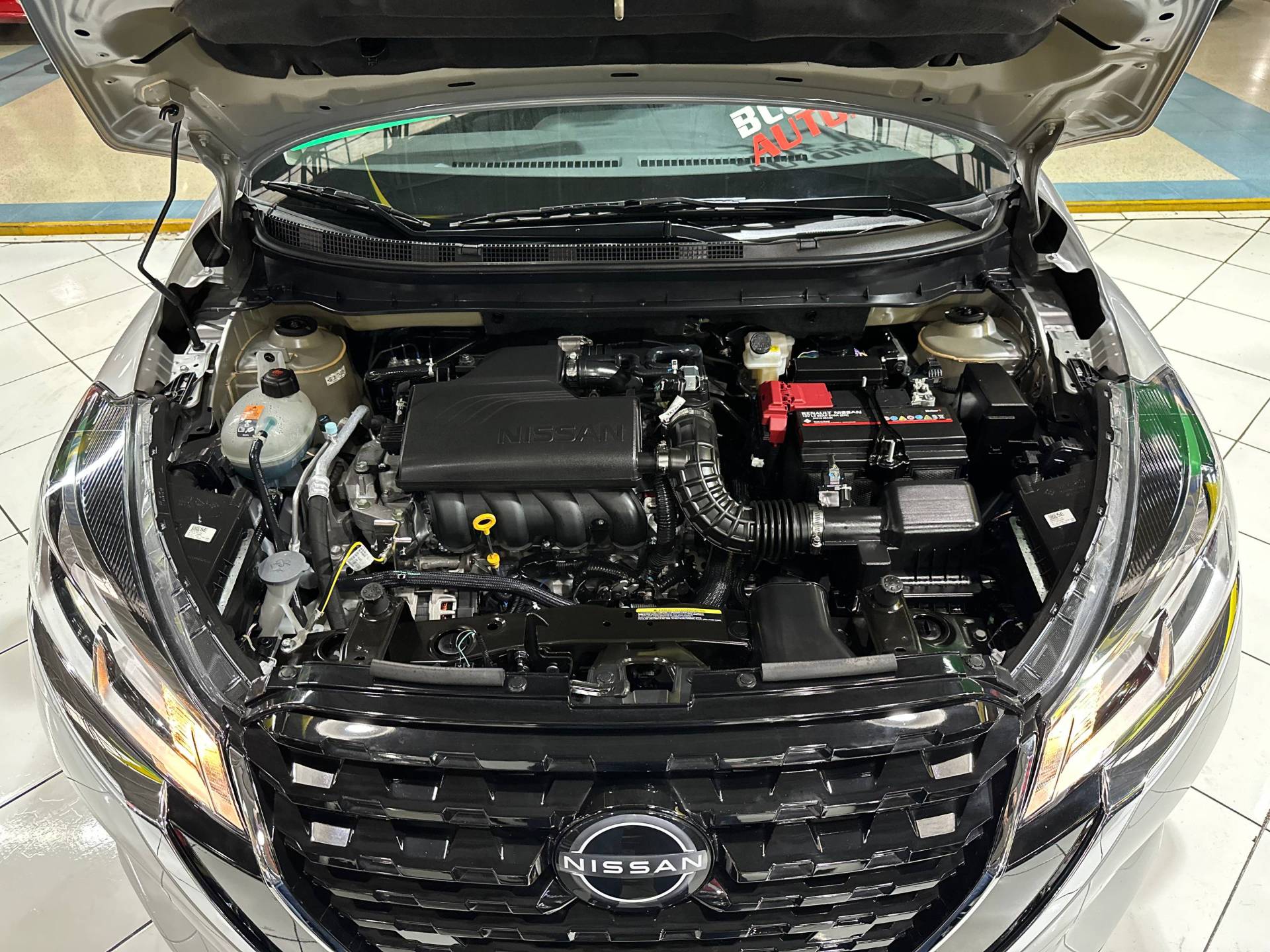 NISSAN KICKS PLAY