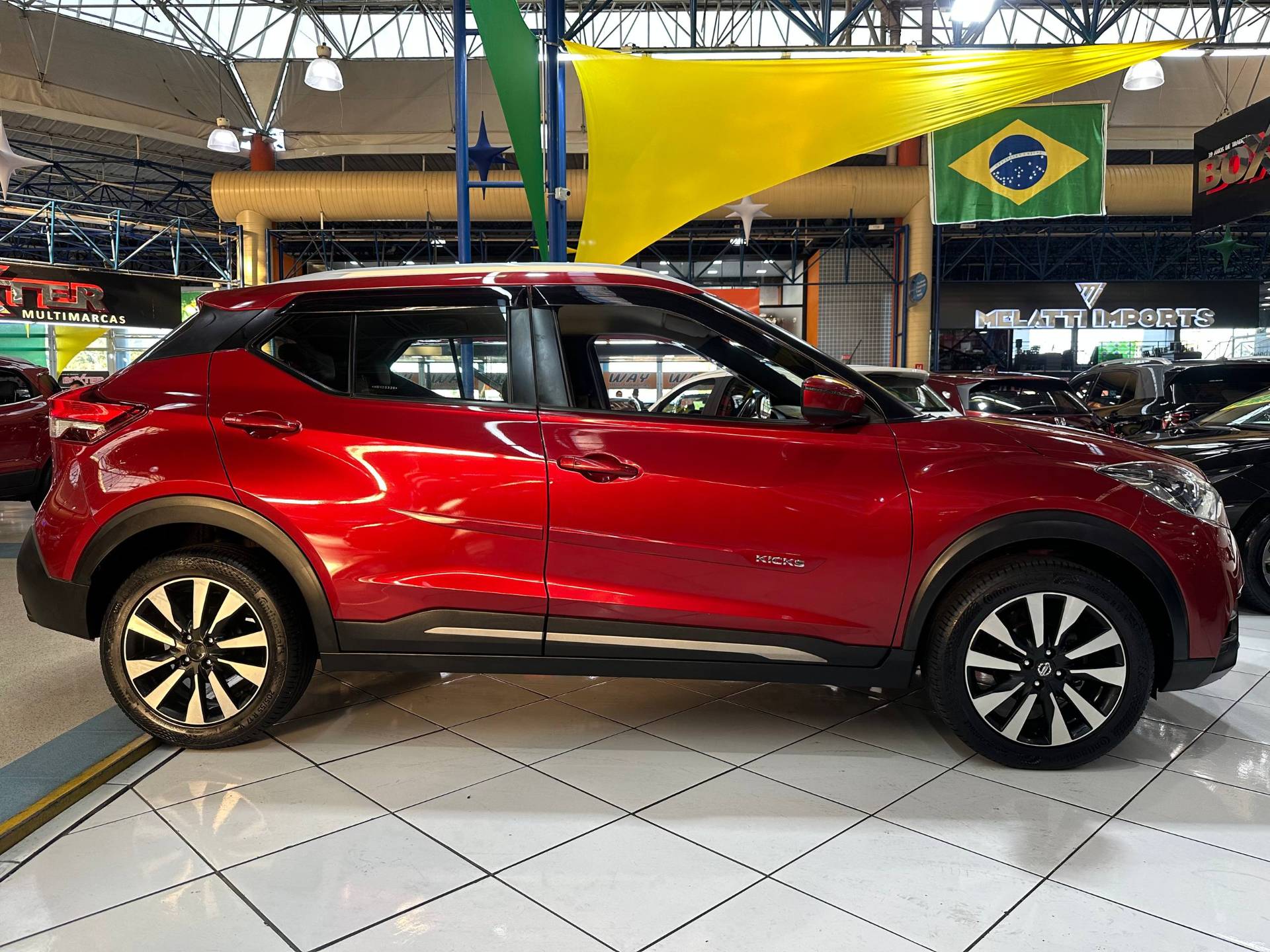 NISSAN KICKS