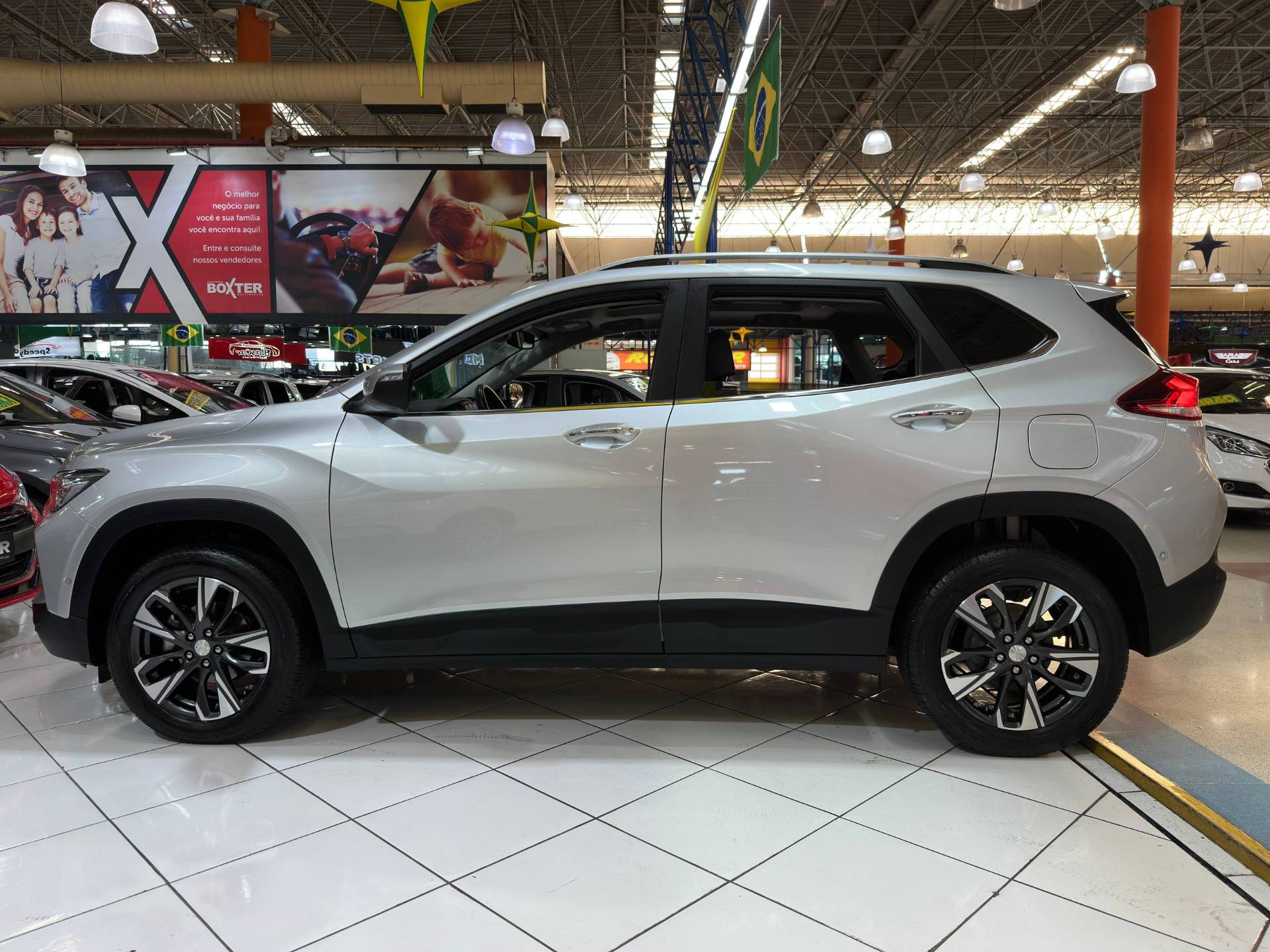 CHEVROLET TRACKER