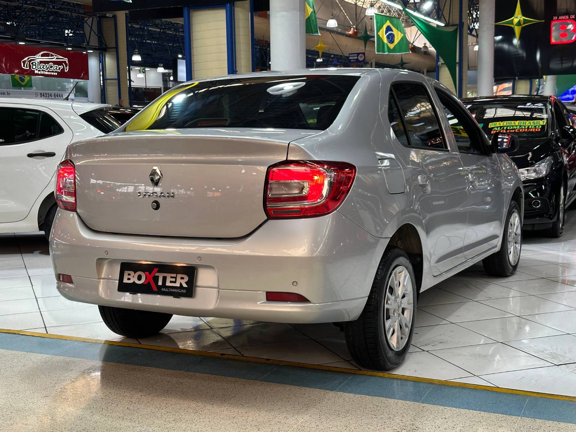 RENAULT LOGAN
