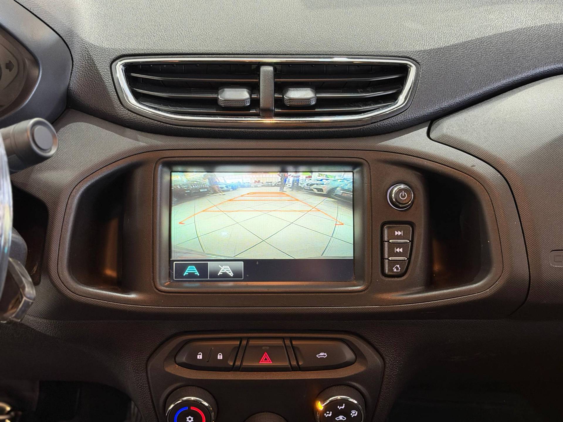CHEVROLET PRISMA