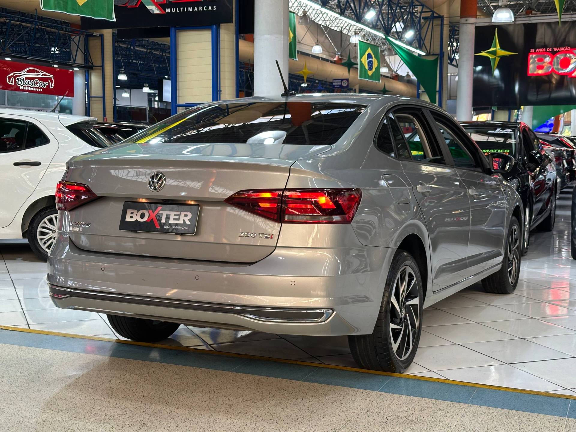 VOLKSWAGEN VIRTUS
