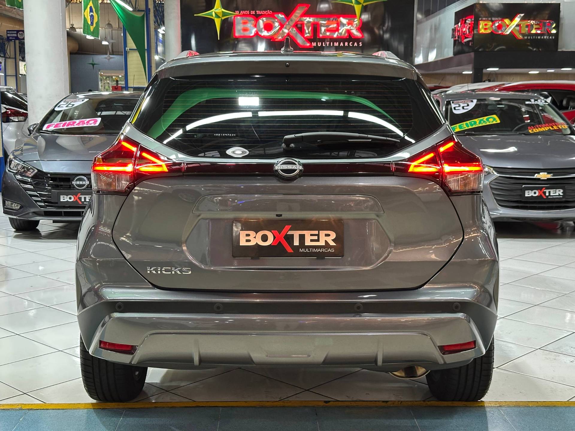 NISSAN KICKS