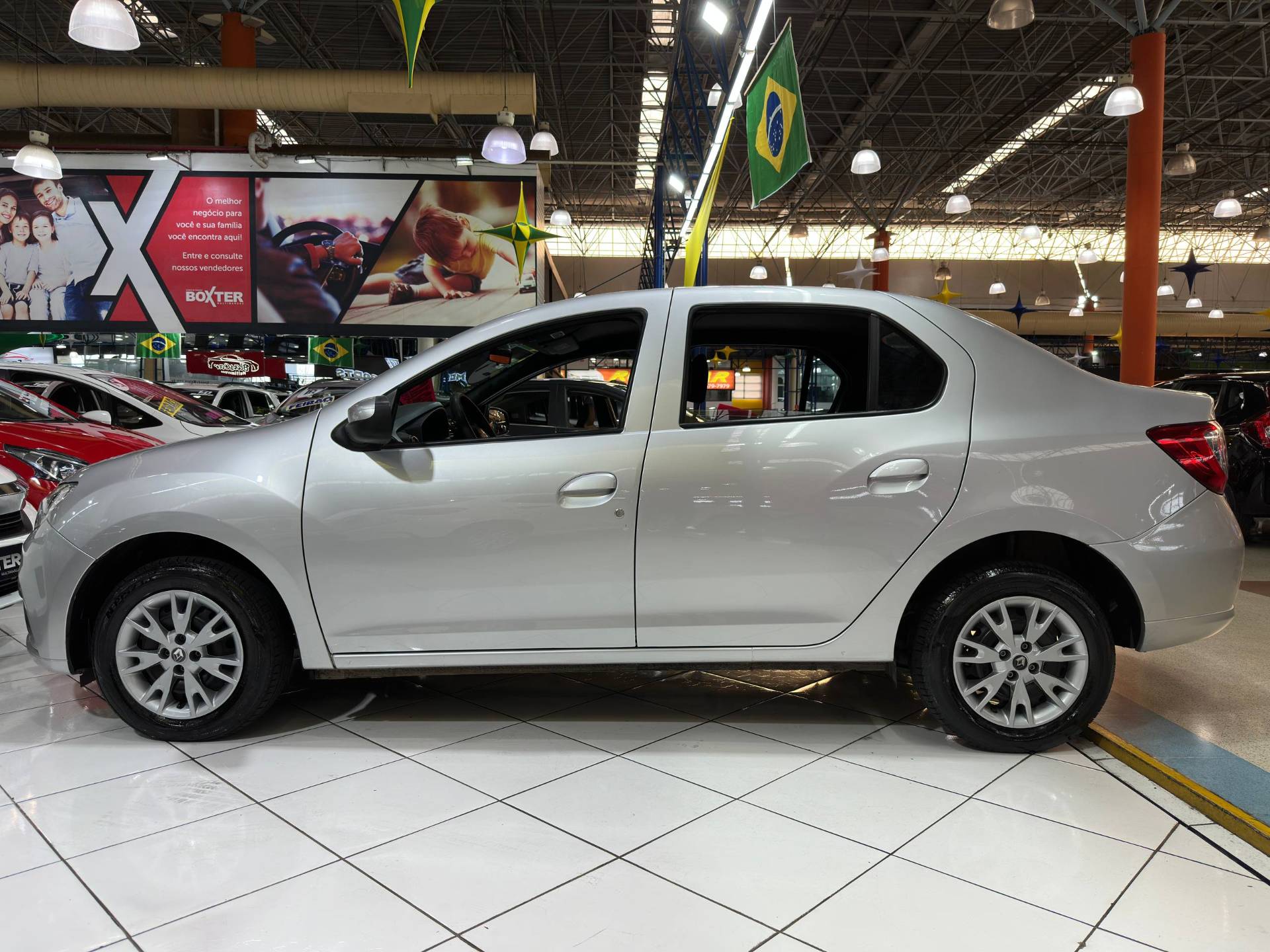 RENAULT LOGAN