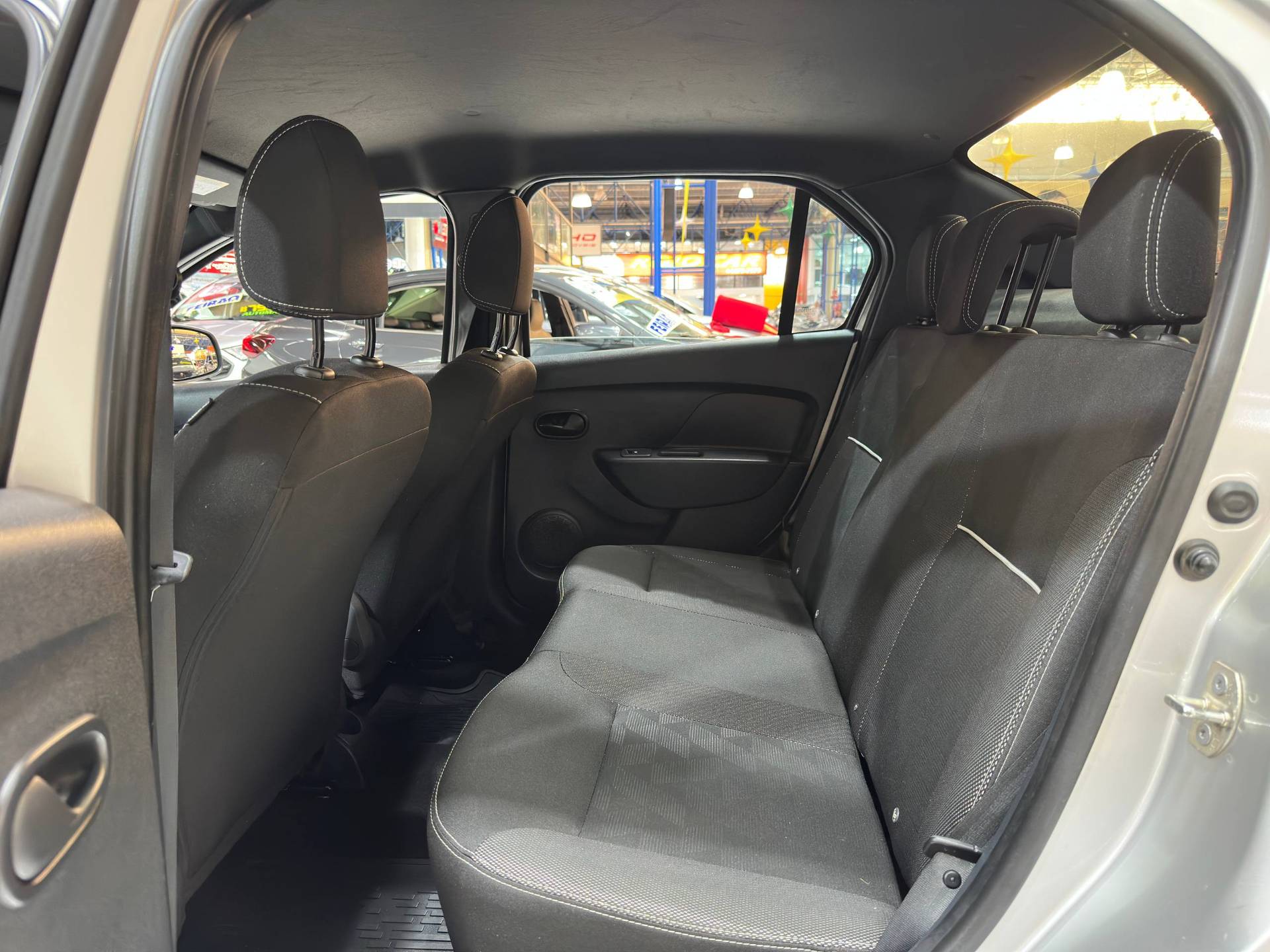 RENAULT LOGAN