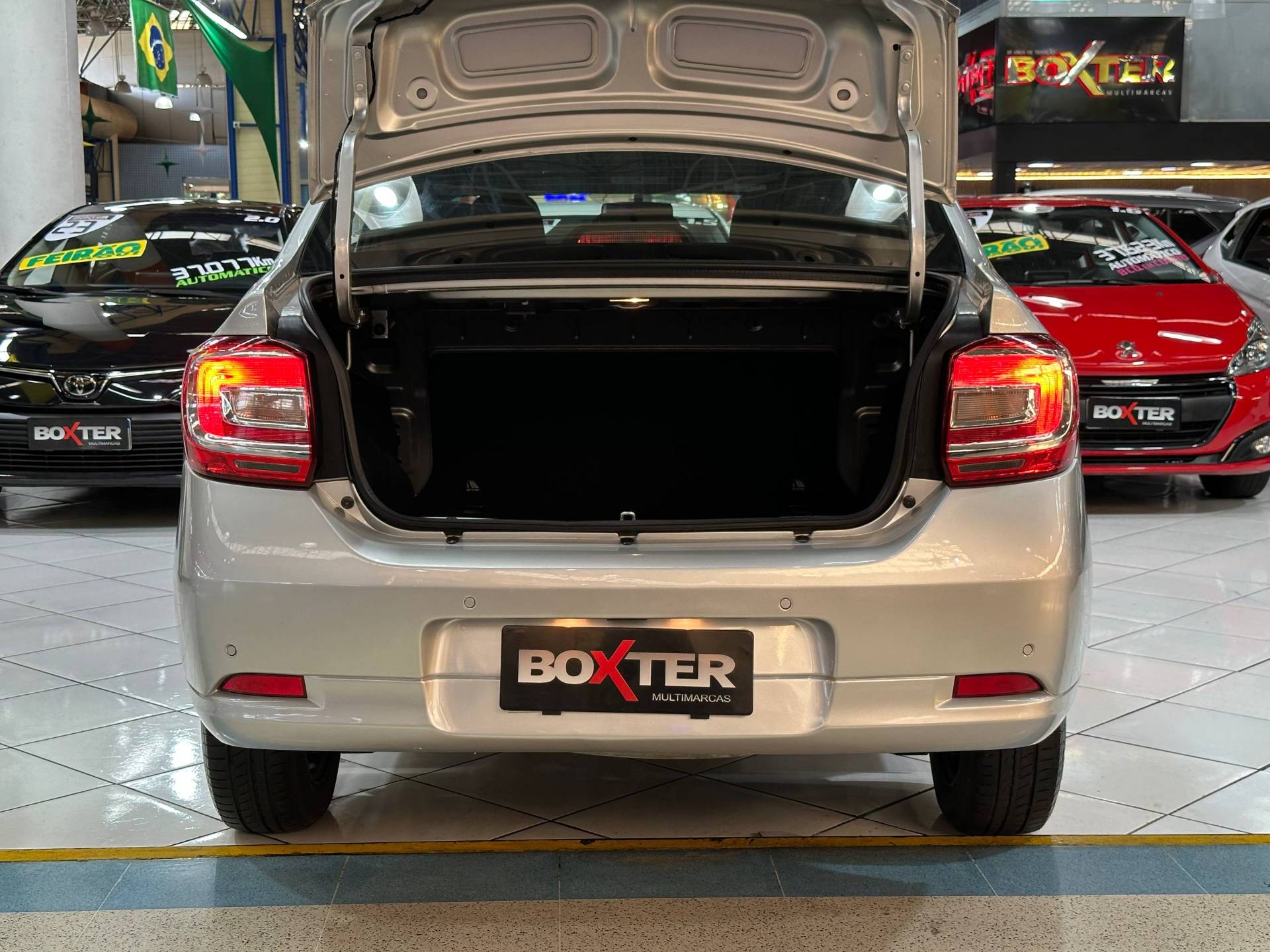 RENAULT LOGAN
