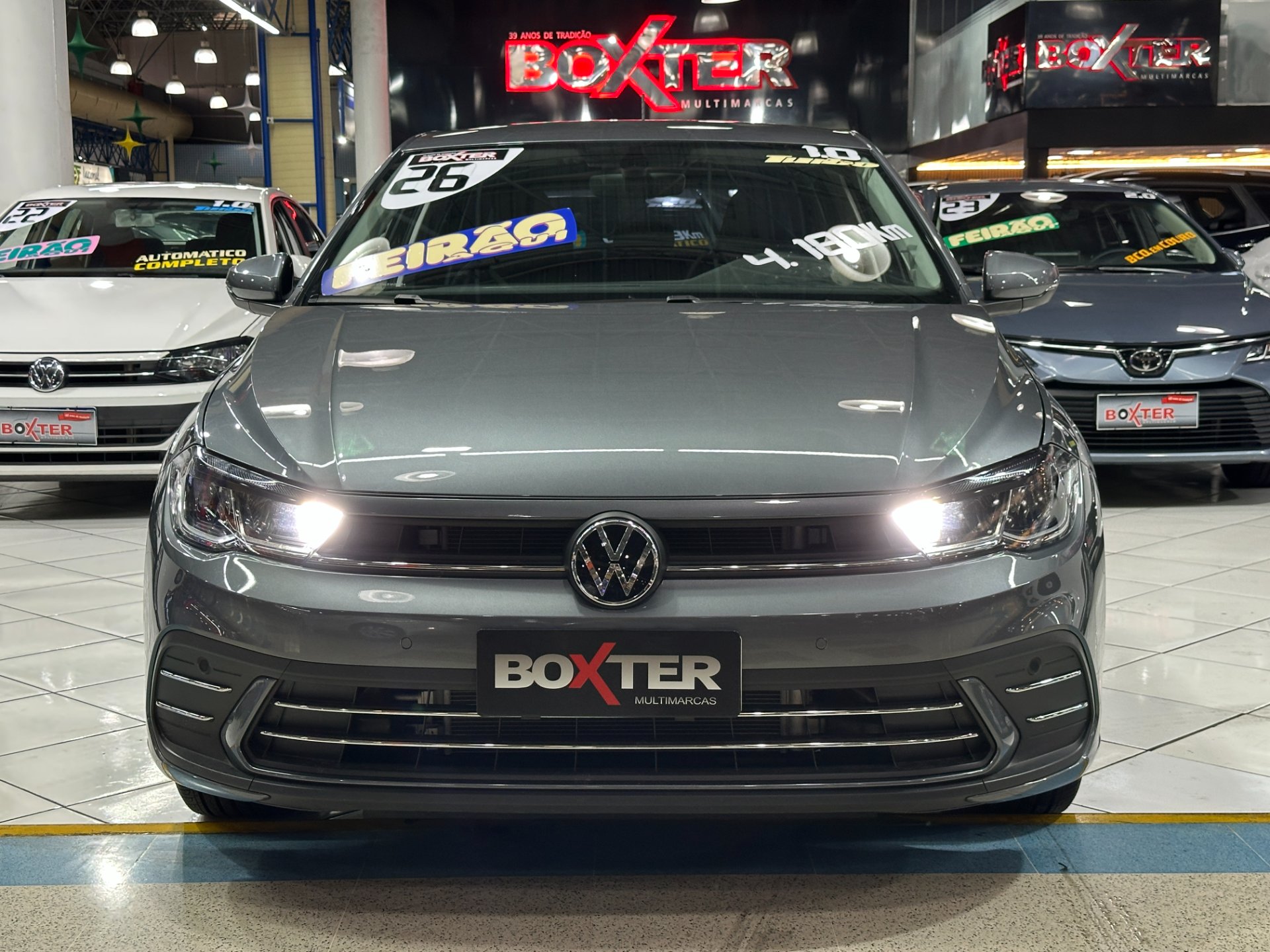 VOLKSWAGEN POLO