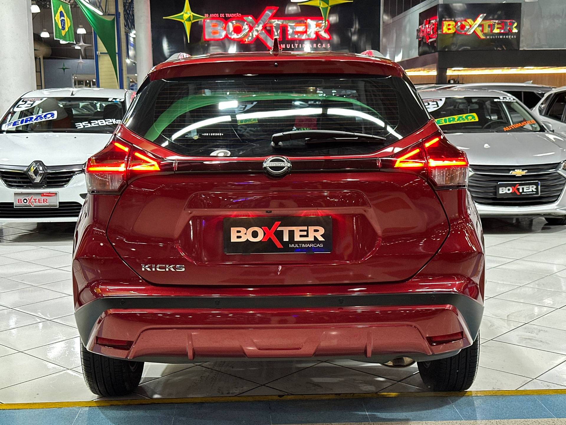 NISSAN KICKS