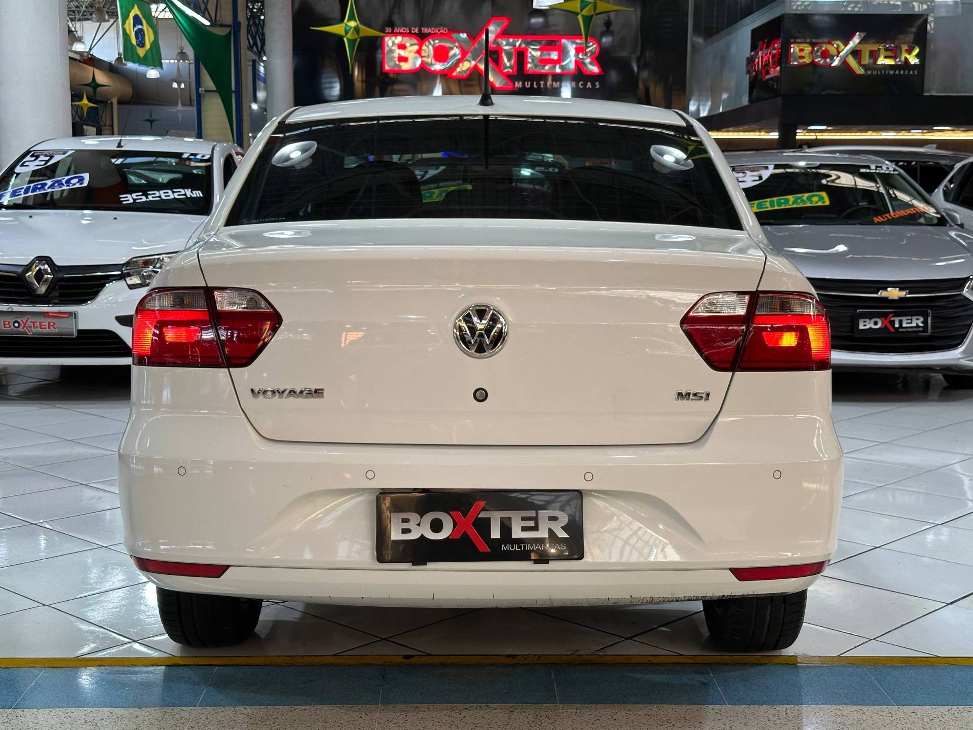 VOLKSWAGEN VOYAGE