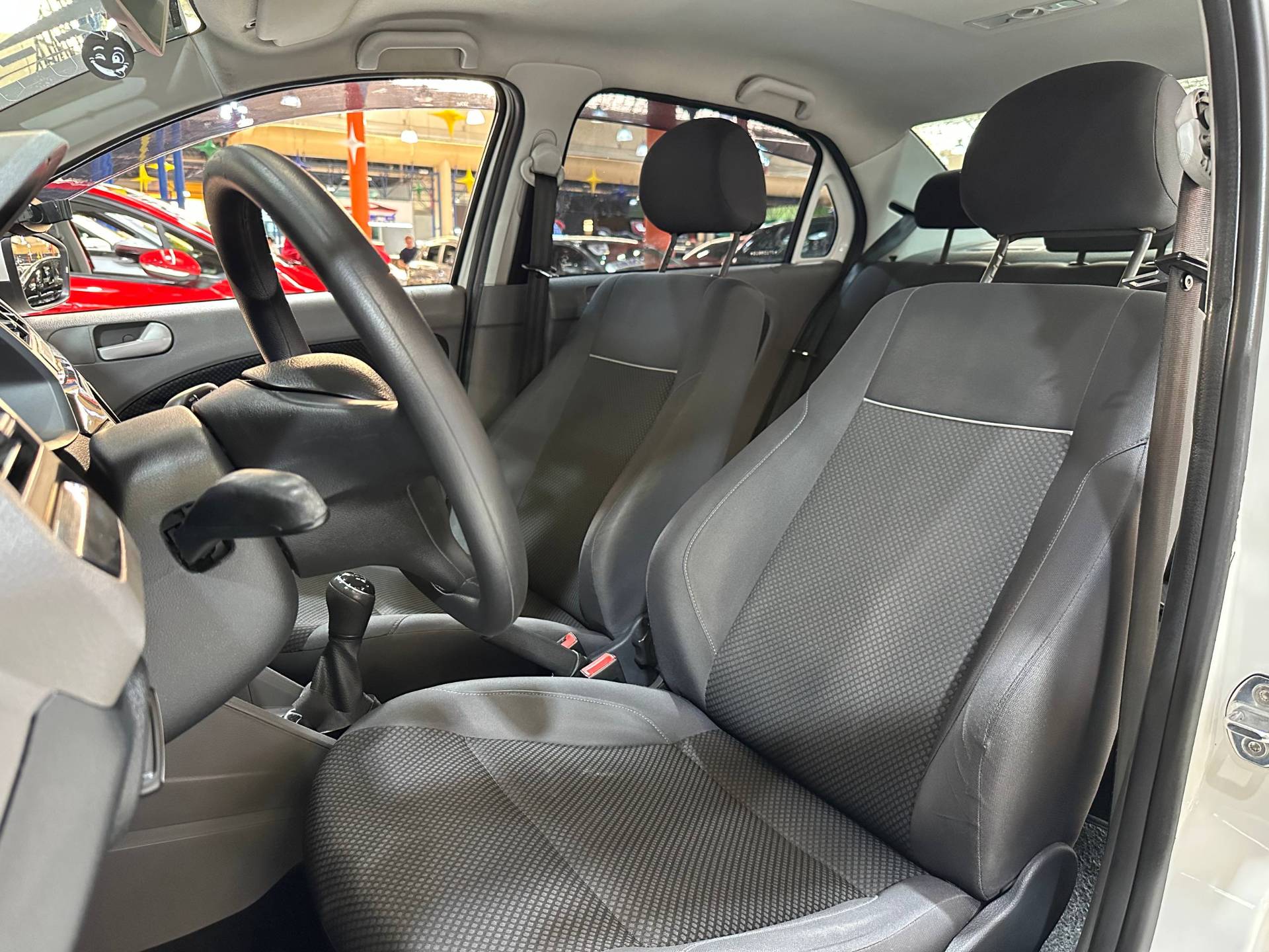 VOLKSWAGEN VOYAGE