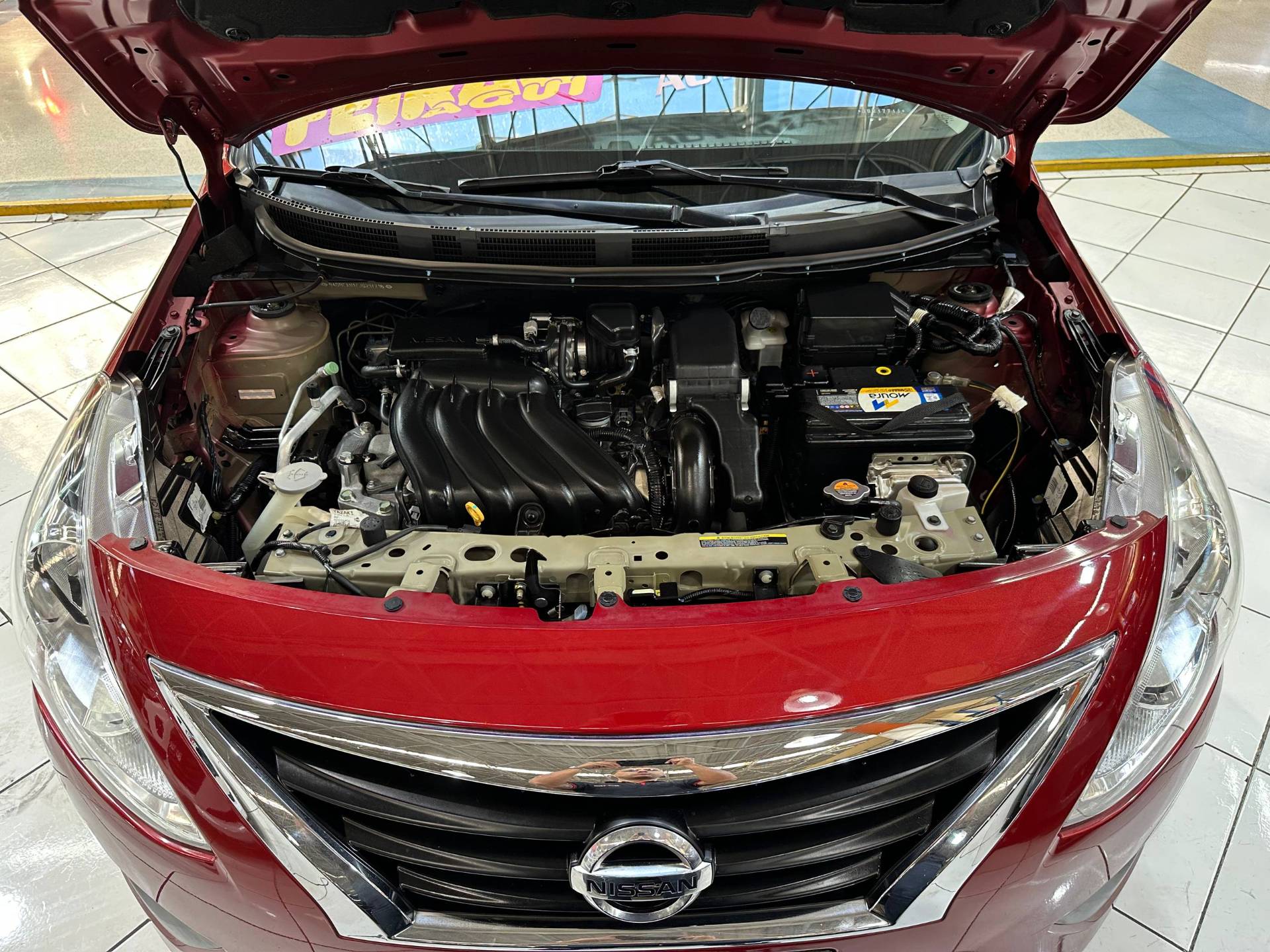 NISSAN VERSA