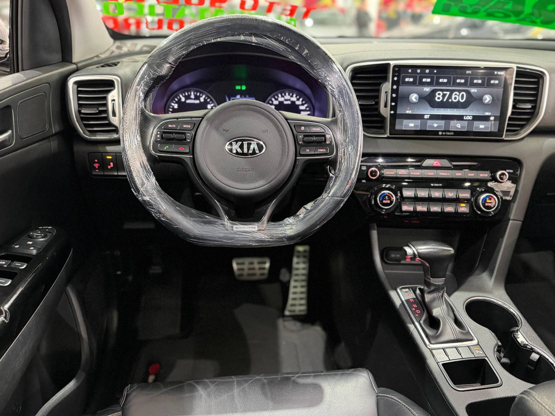 KIA SPORTAGE