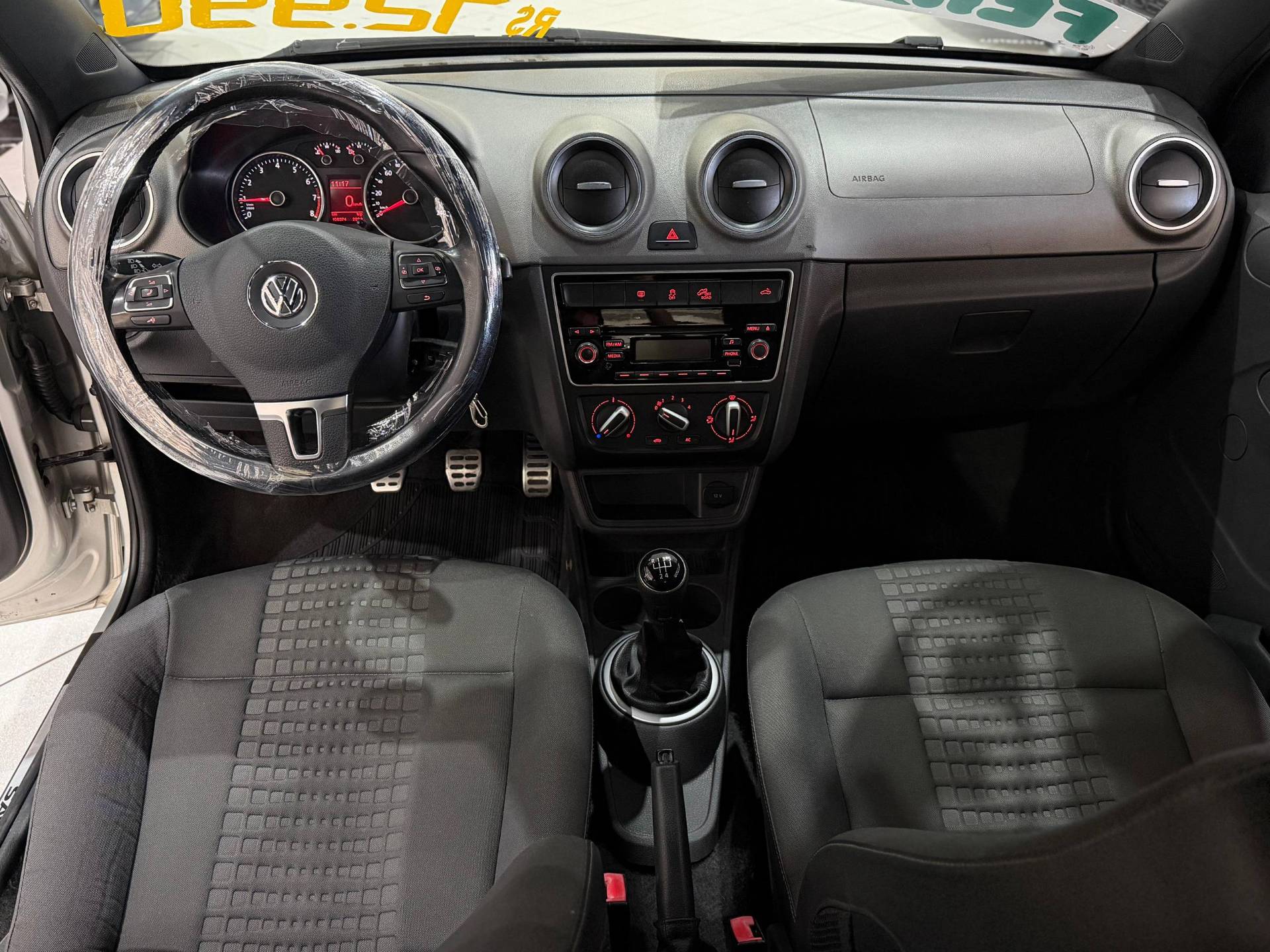 VOLKSWAGEN SAVEIRO