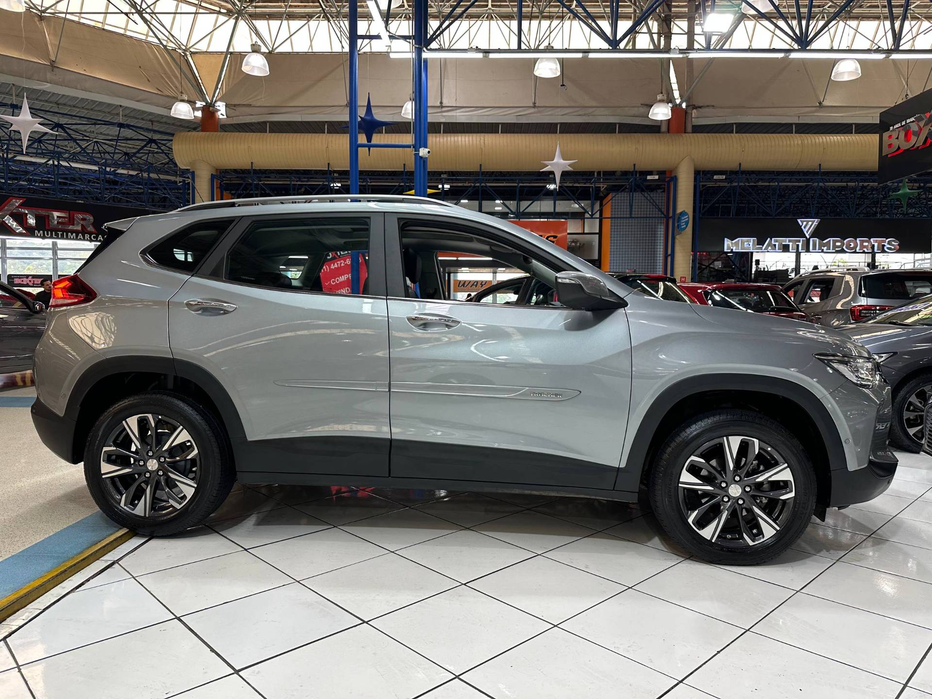 CHEVROLET TRACKER