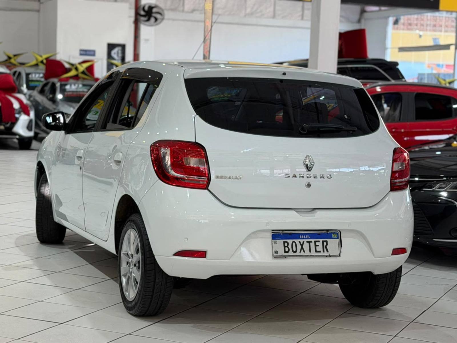RENAULT SANDERO