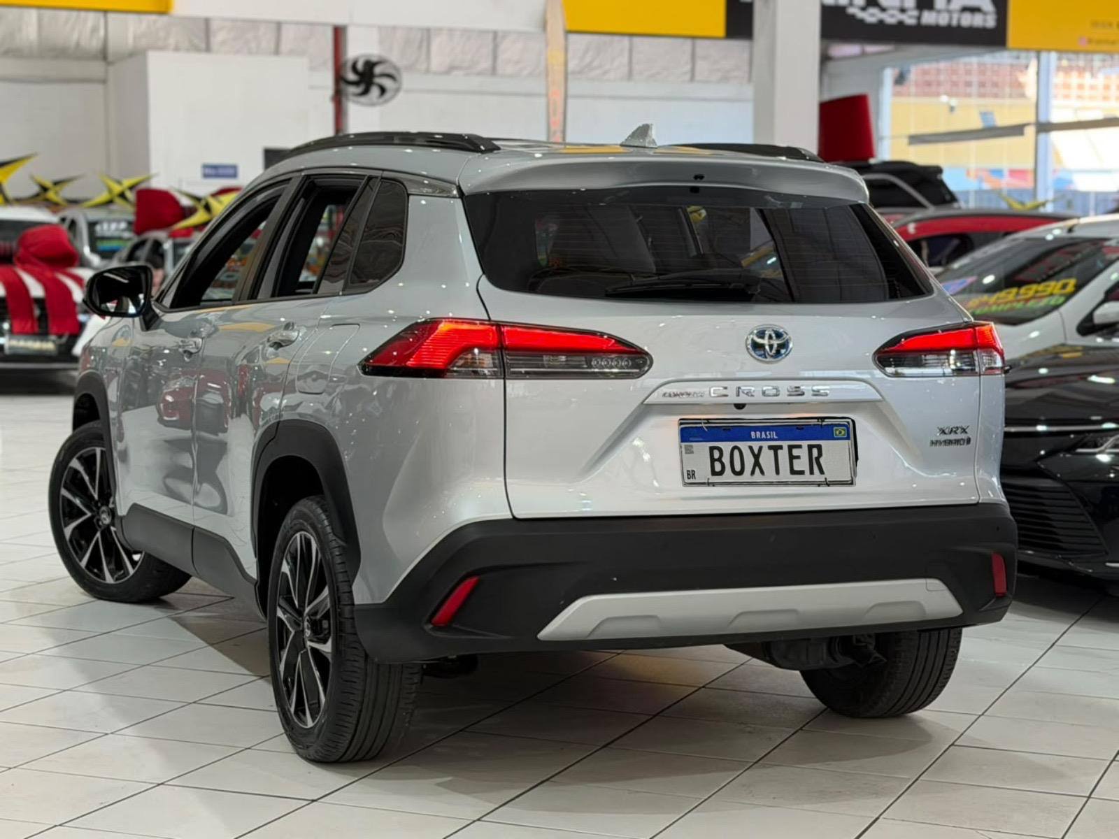 TOYOTA COROLLA CROSS