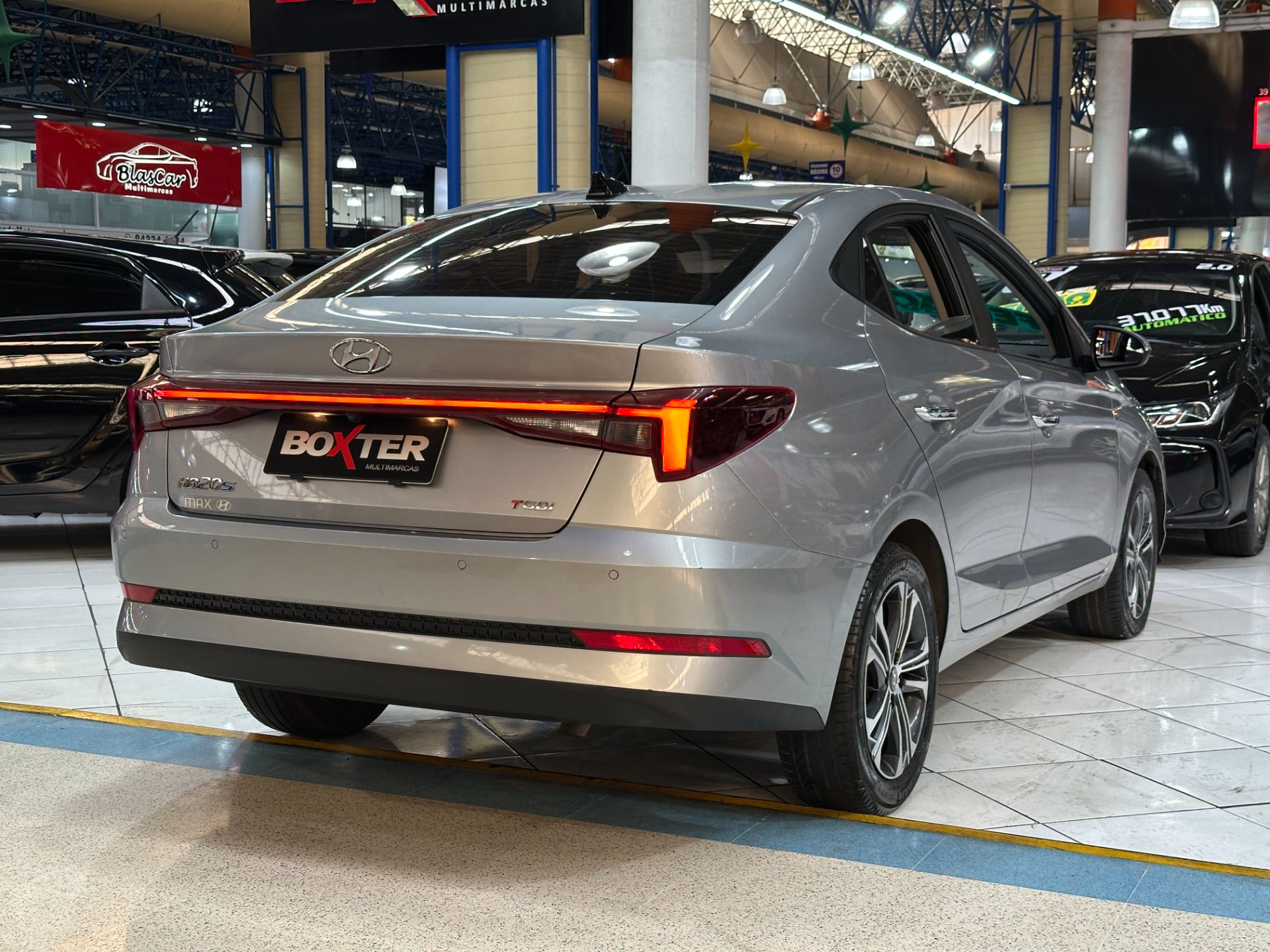 HYUNDAI HB20