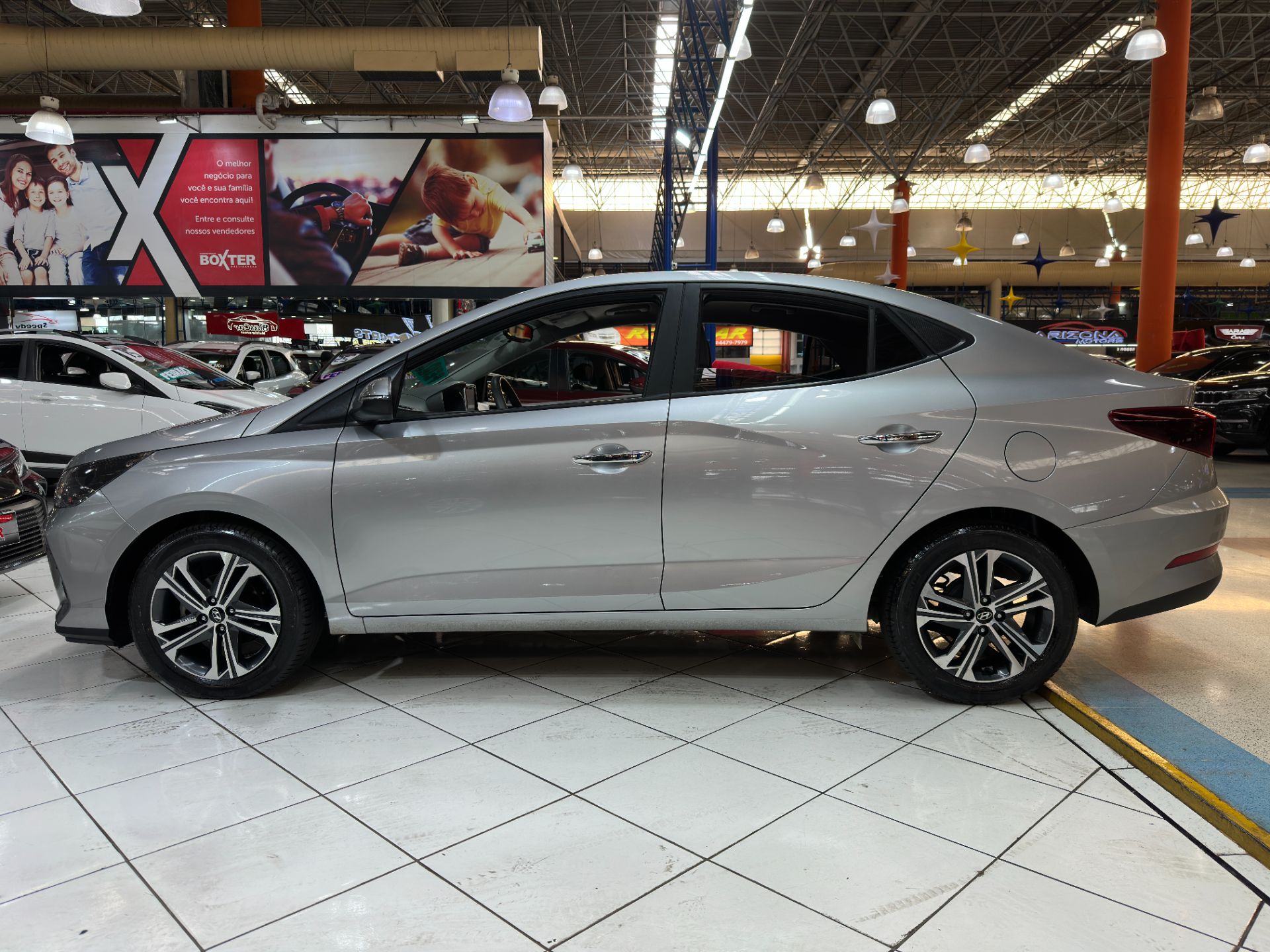 HYUNDAI HB20