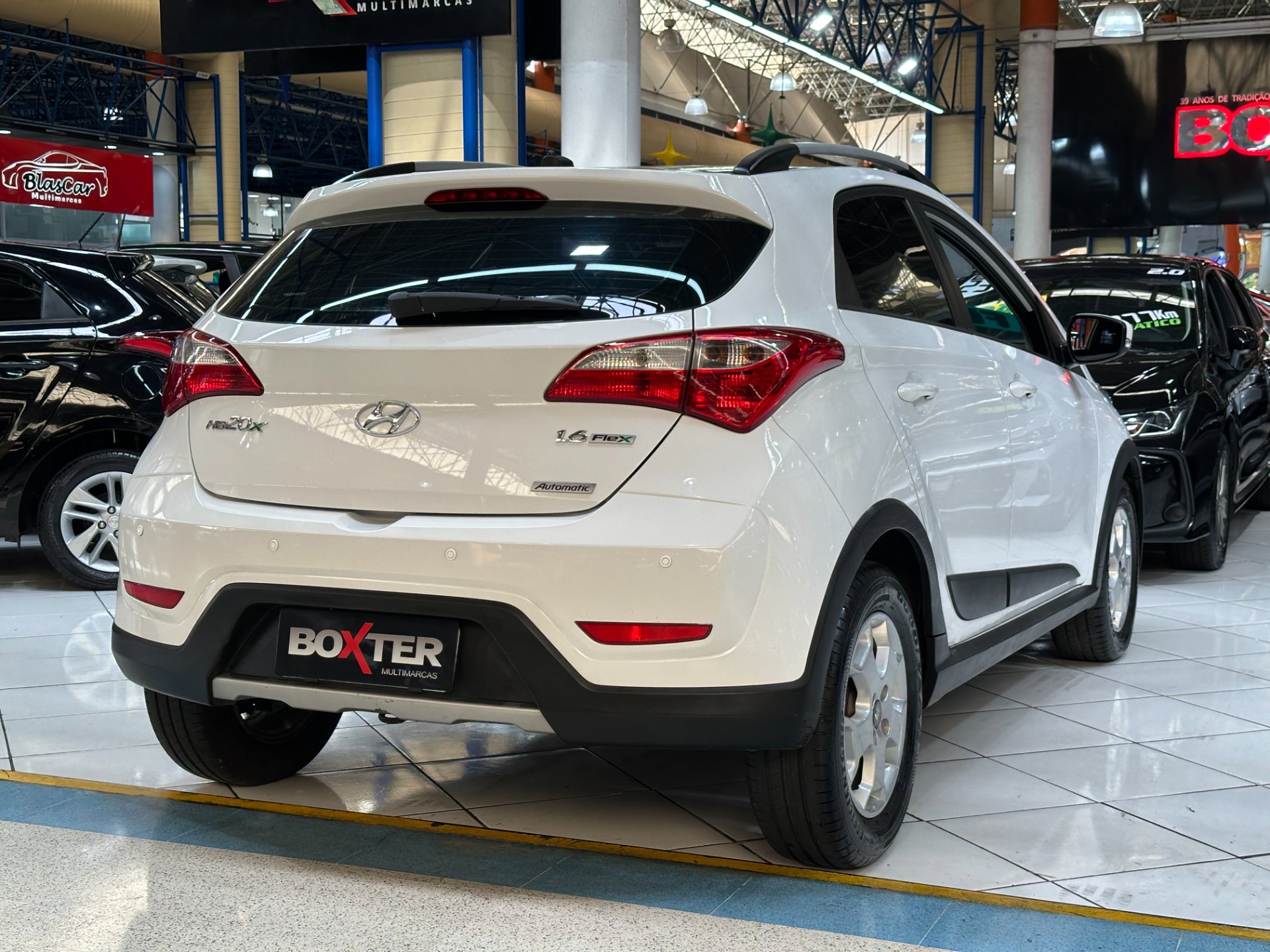 HYUNDAI HB20X