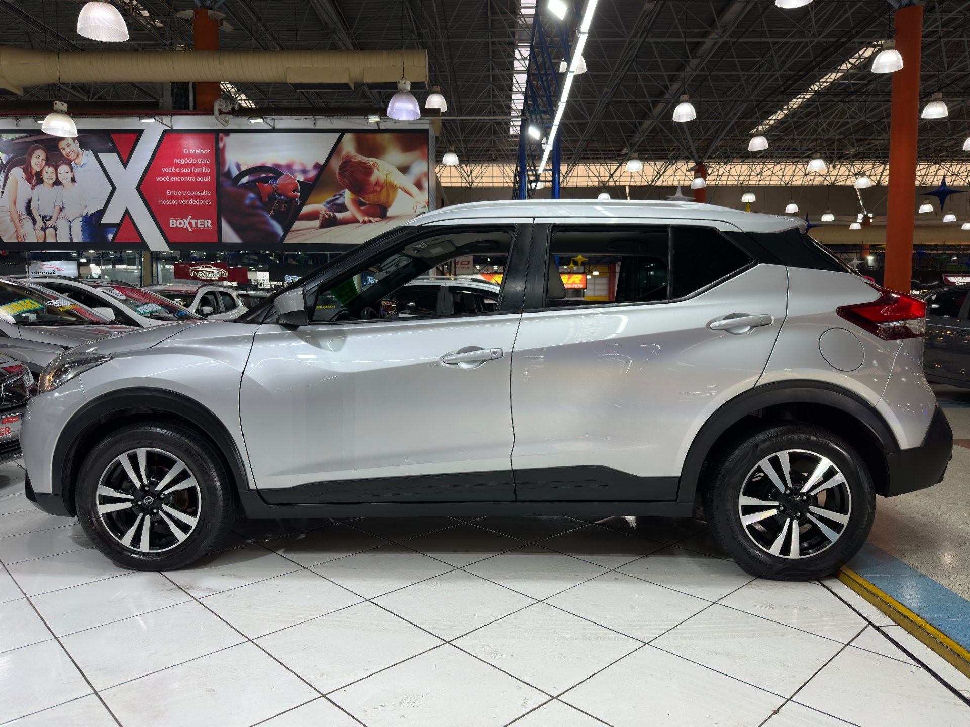 NISSAN KICKS