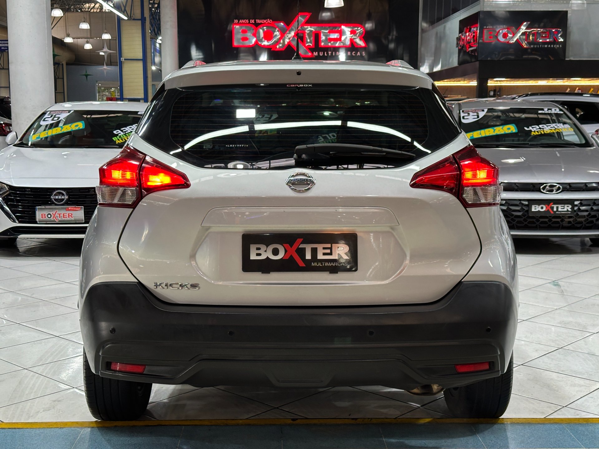 NISSAN KICKS