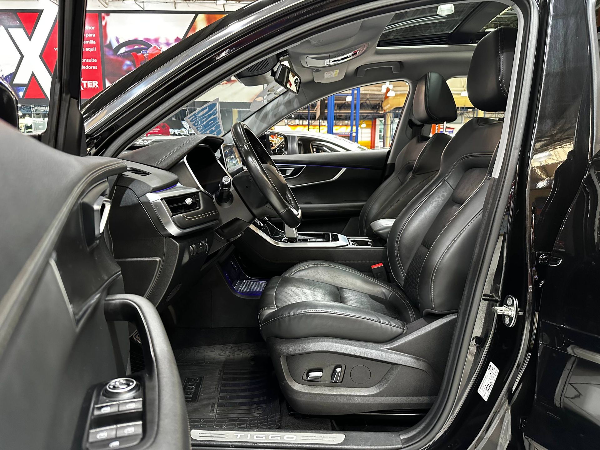 CHERY TIGGO 8