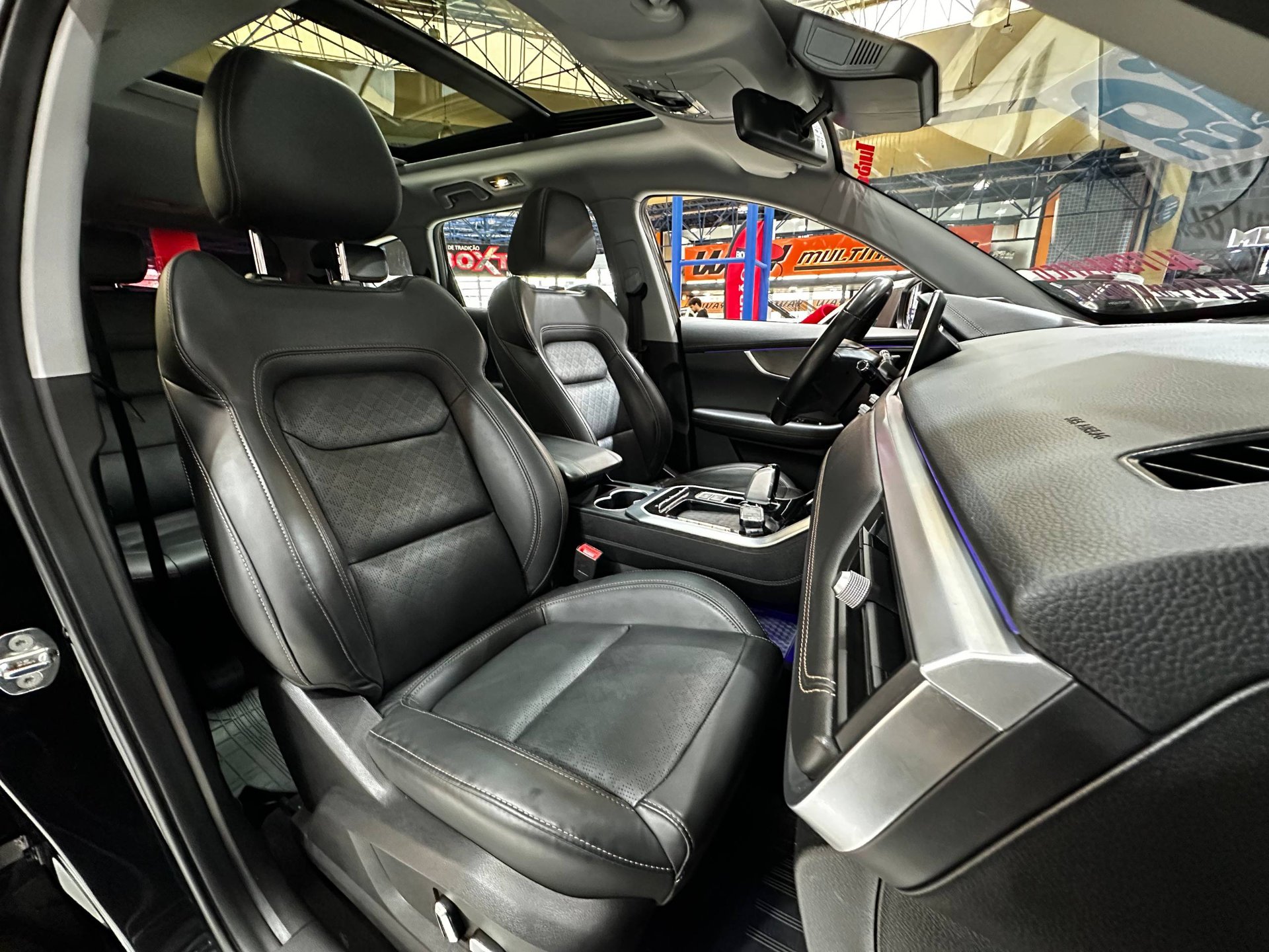 CHERY TIGGO 8