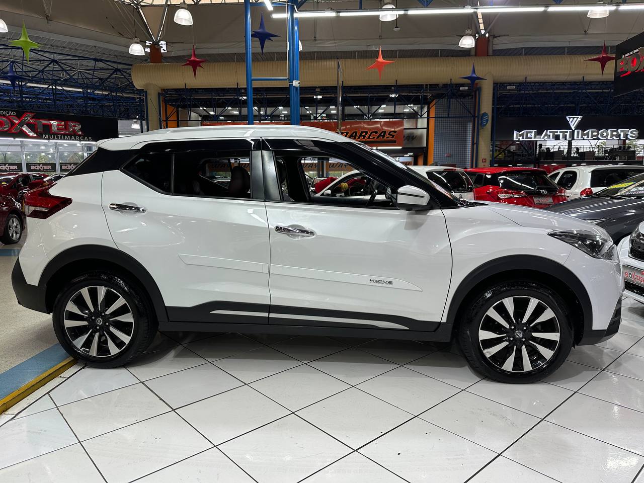 NISSAN KICKS