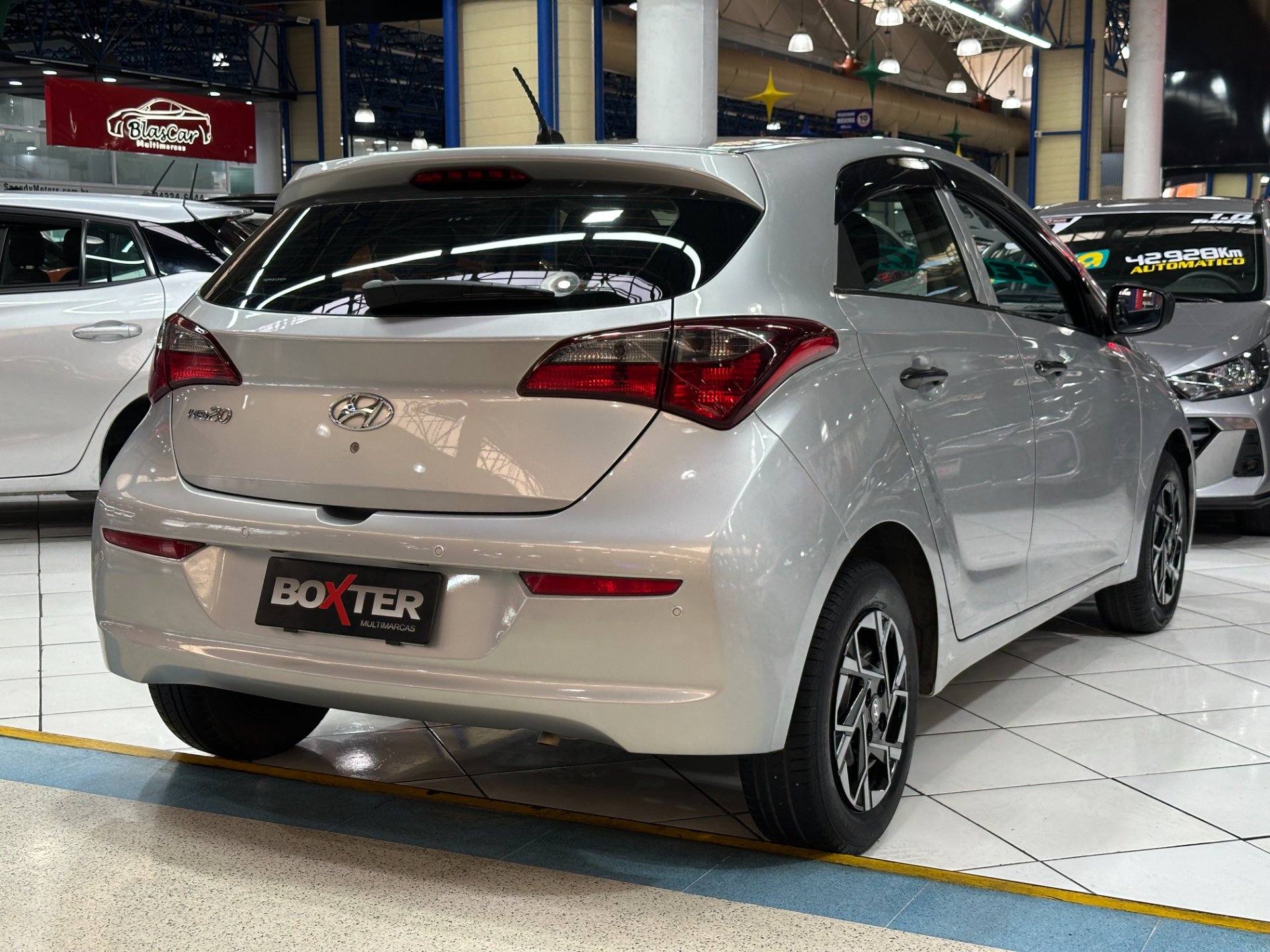 HYUNDAI HB20