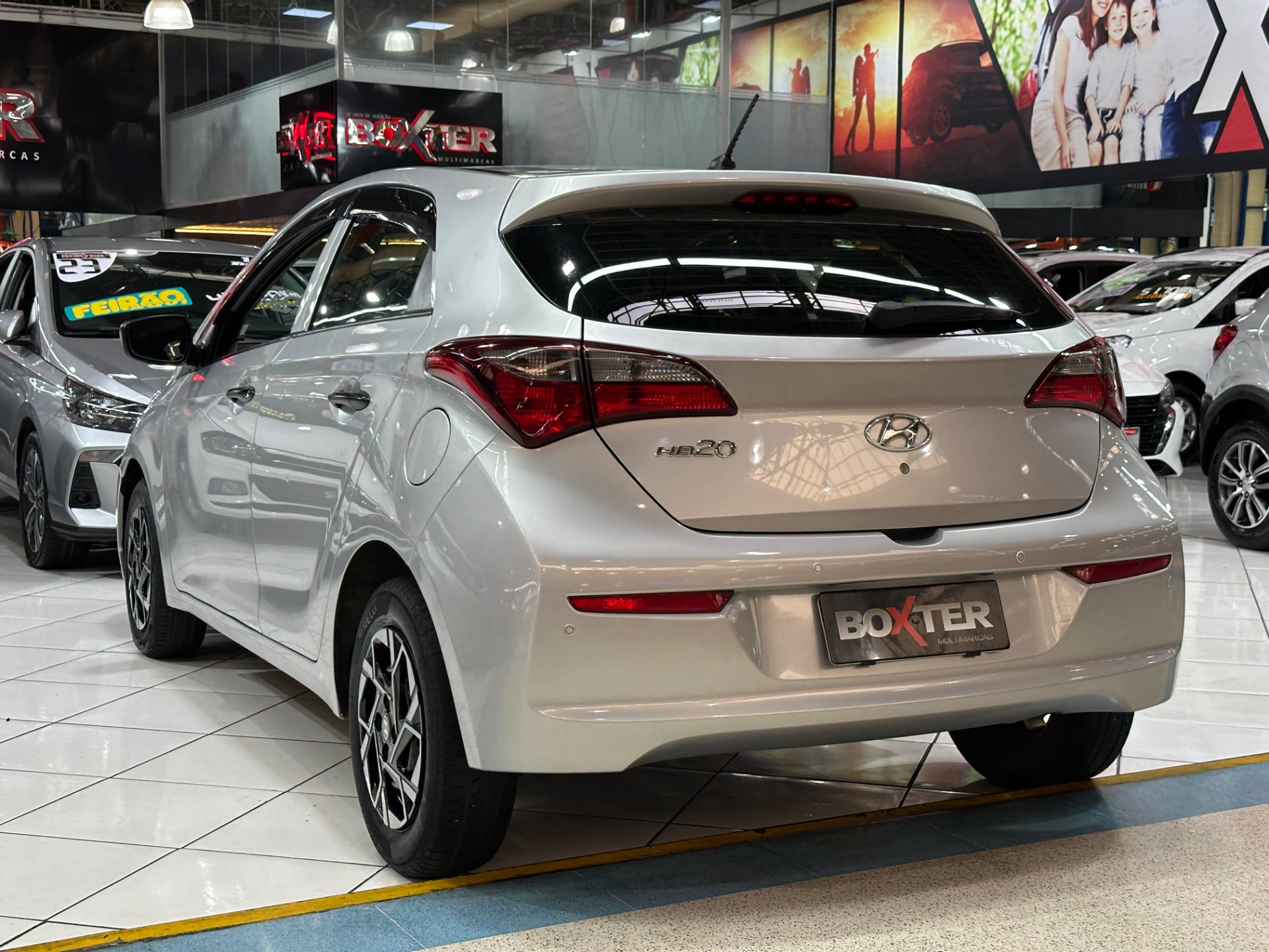 HYUNDAI HB20
