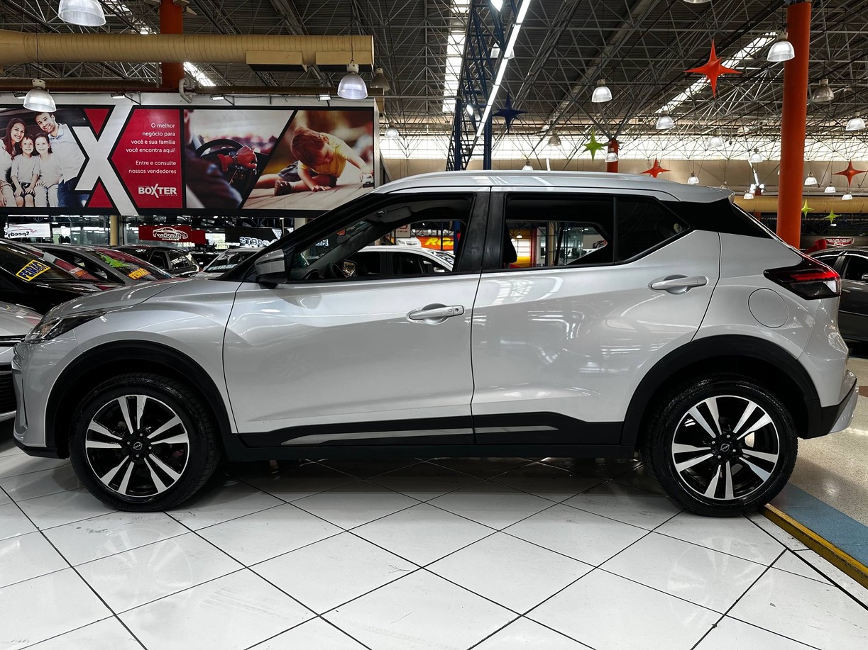 NISSAN KICKS